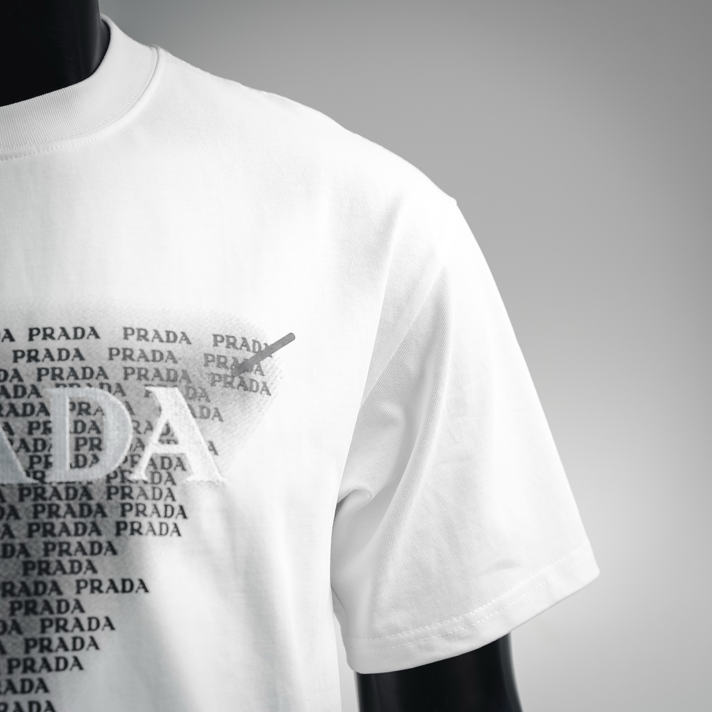 Pra letter embroidered t-shirt