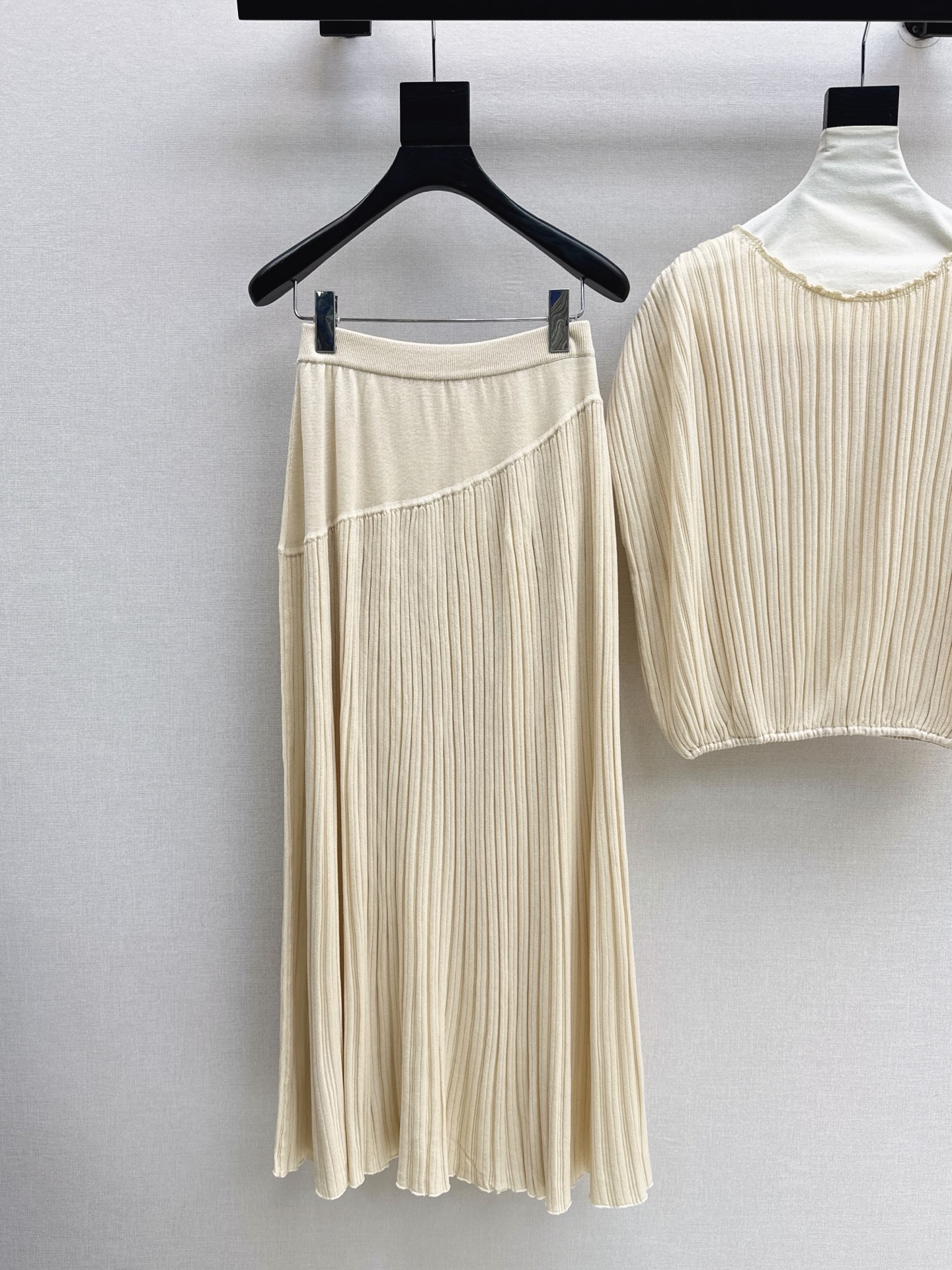 Brun 26ss knit cape knitwear skirt sets