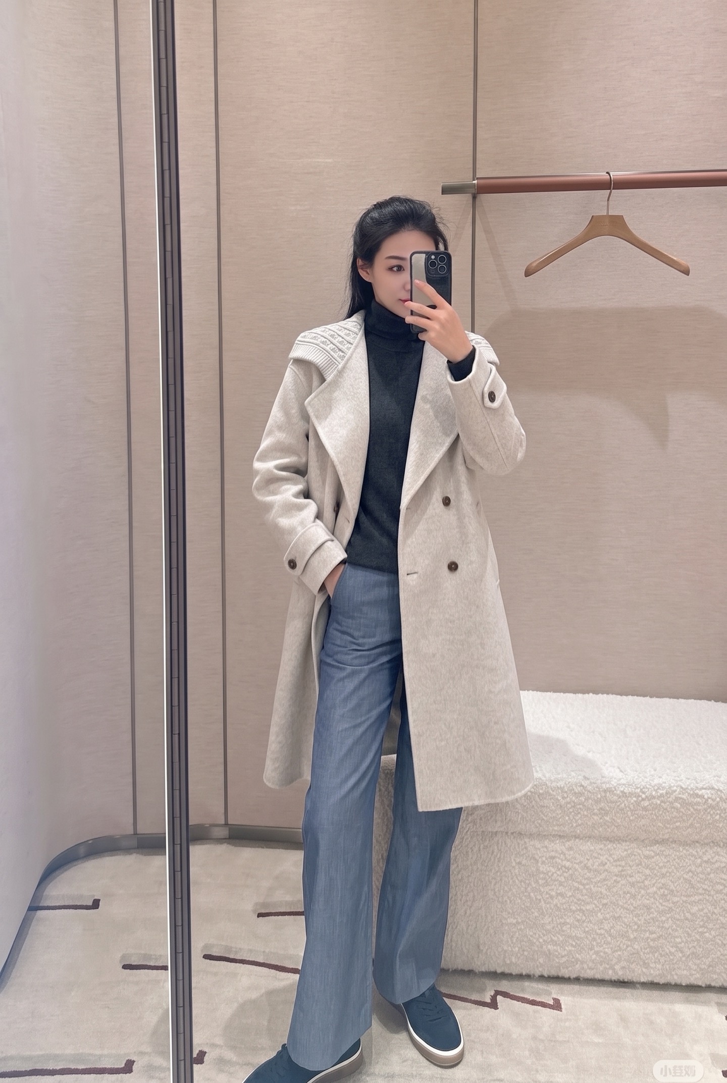 Max 26fw knit hooded woolen overcoats
