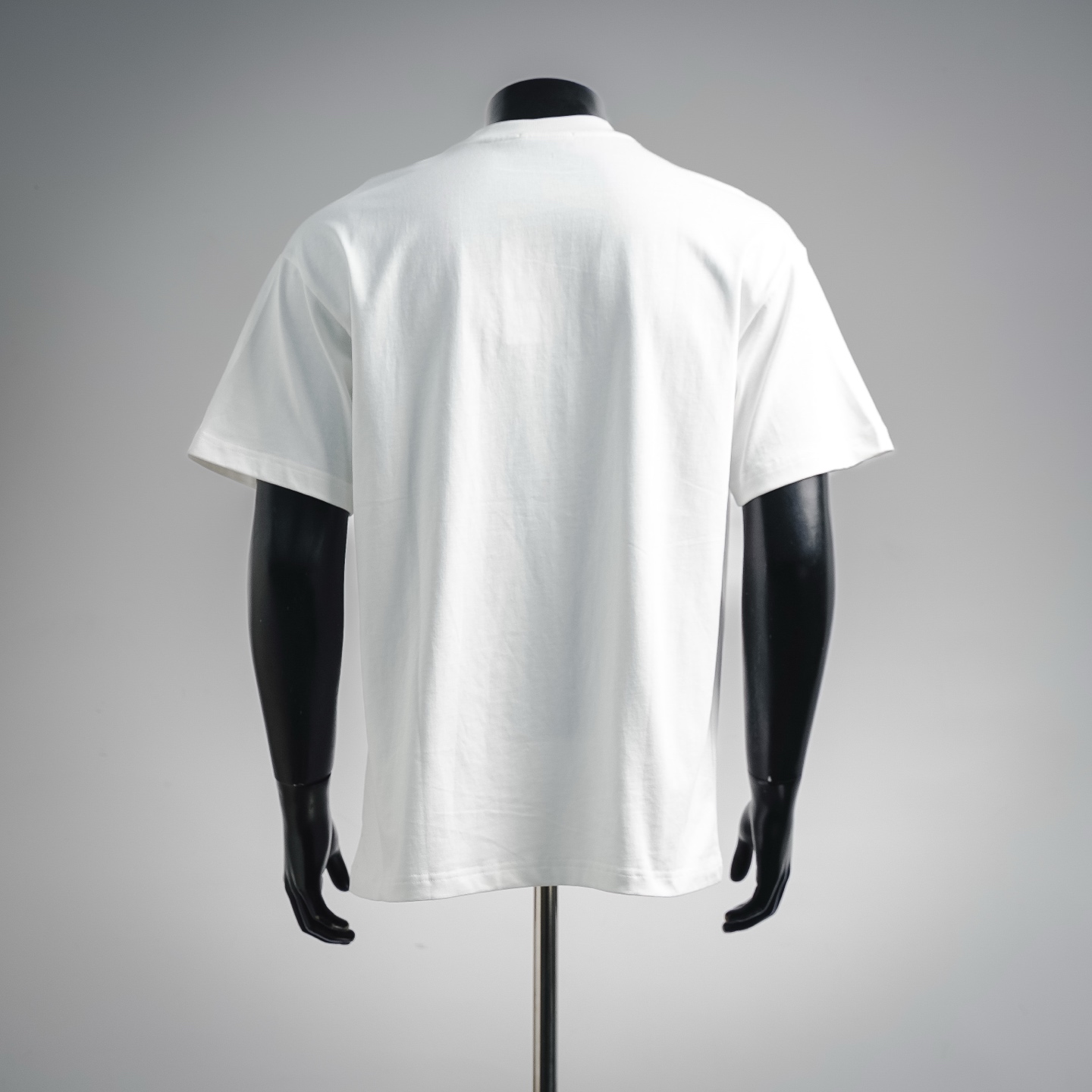 Mon graffiti-print t-shirt