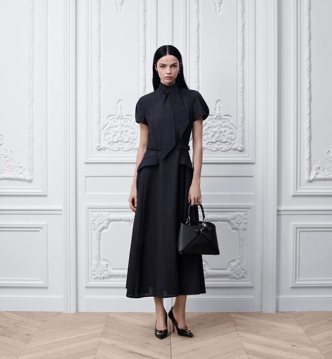 CD 26ss ribbon dress
