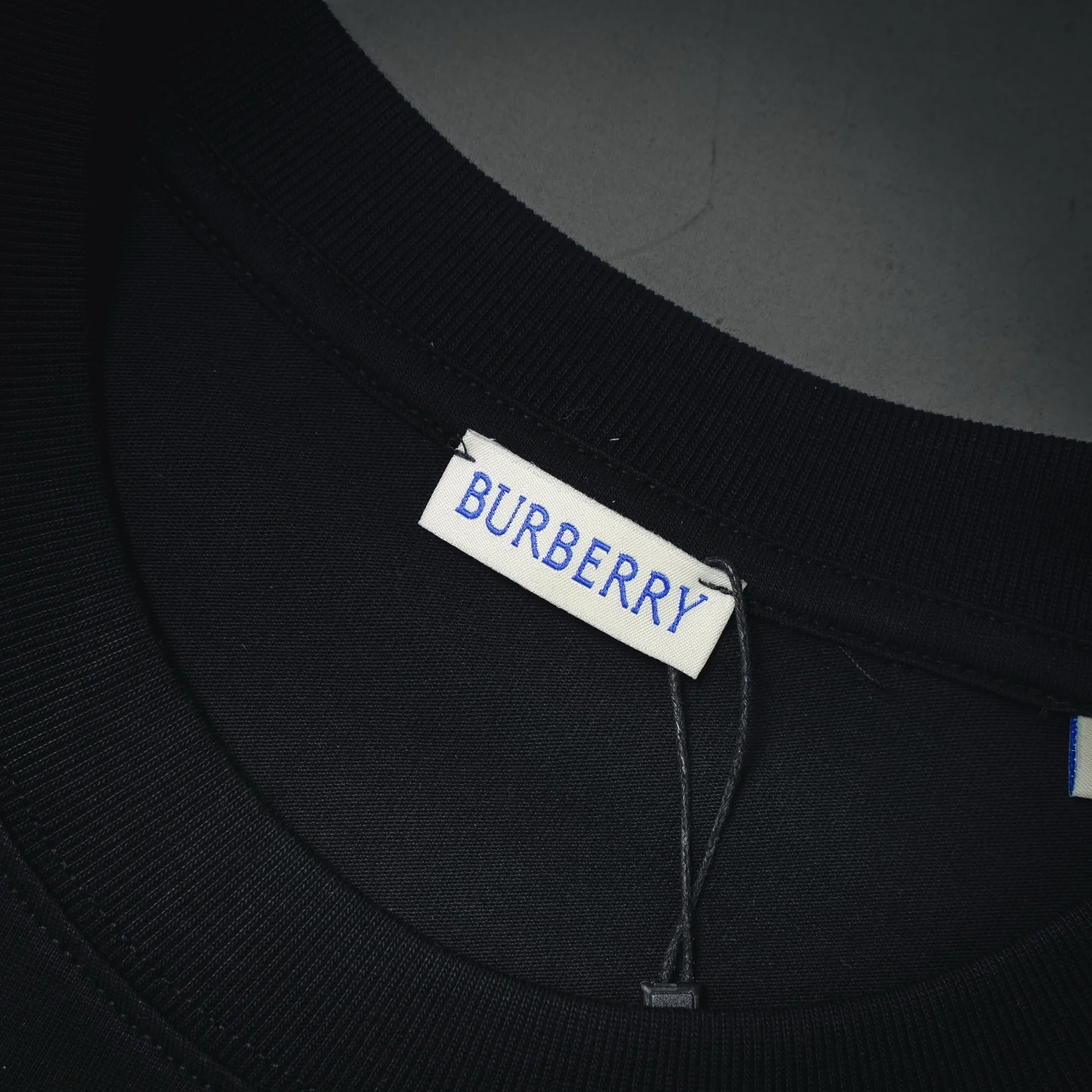 Bur embroidered t-shirt