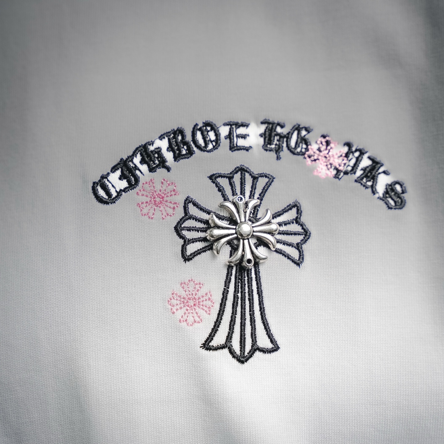 Chrome embroidered t-shirt