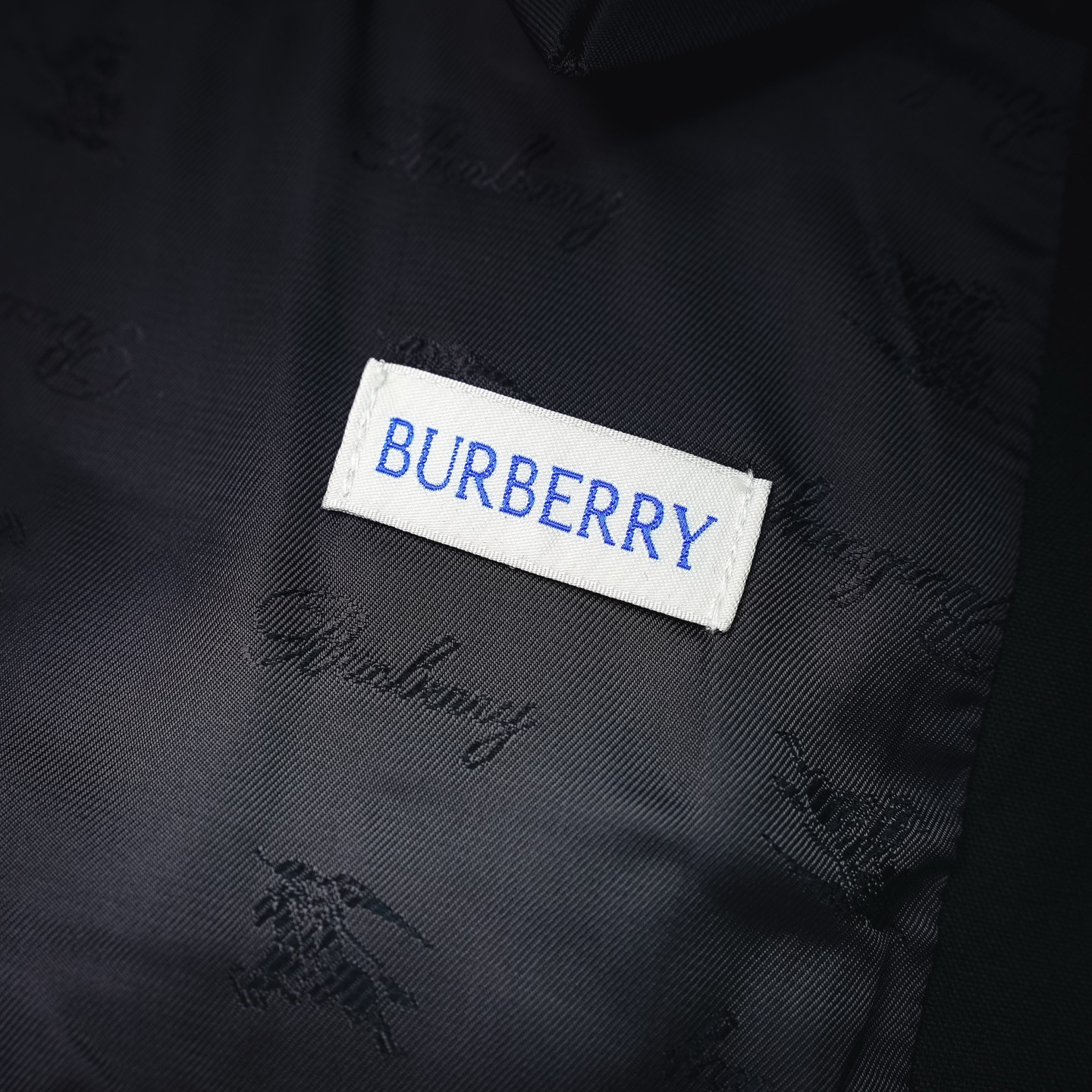 Bur minimal clean jacket