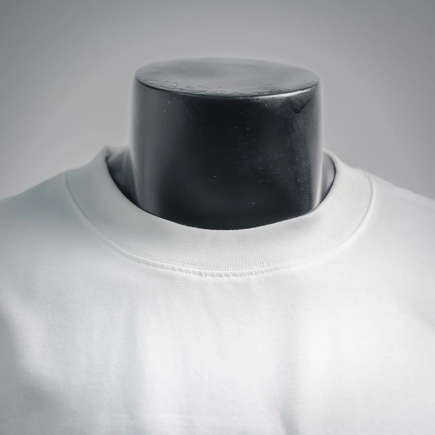 Bur embroidered t-shirt