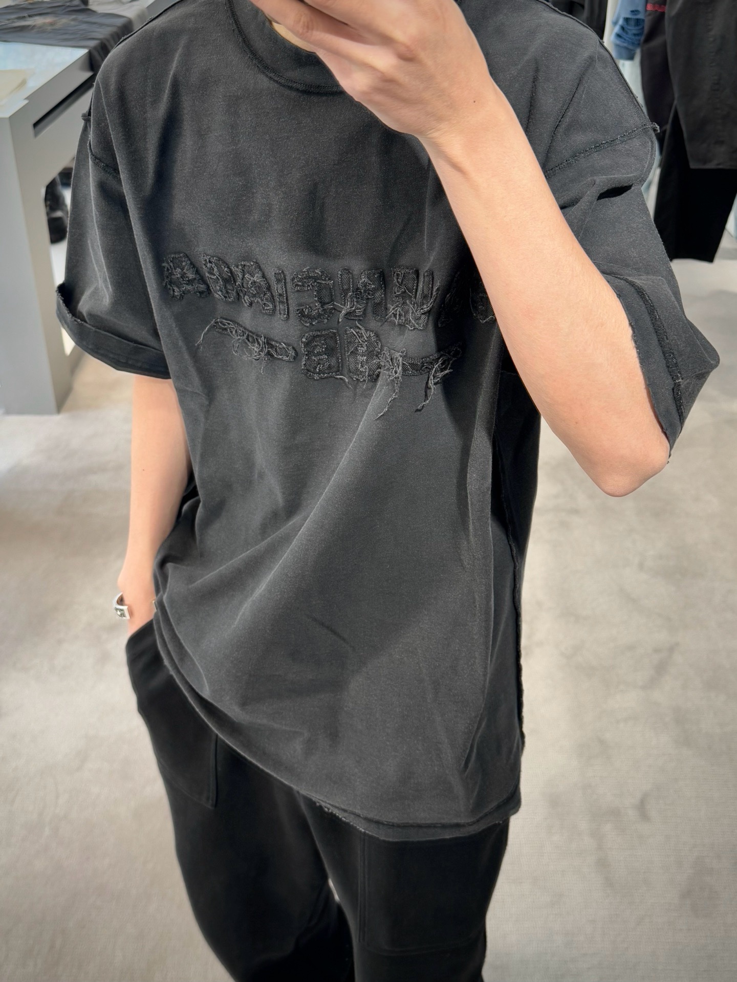 Balen applique t-shirt