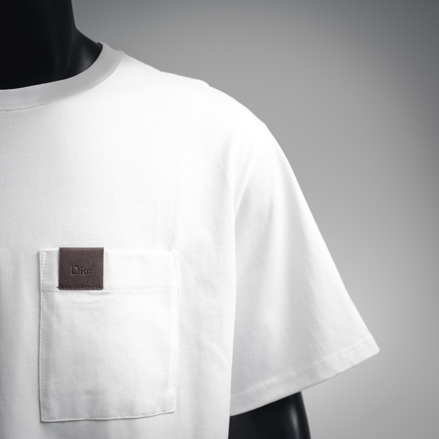 CD with pocket t-shirt