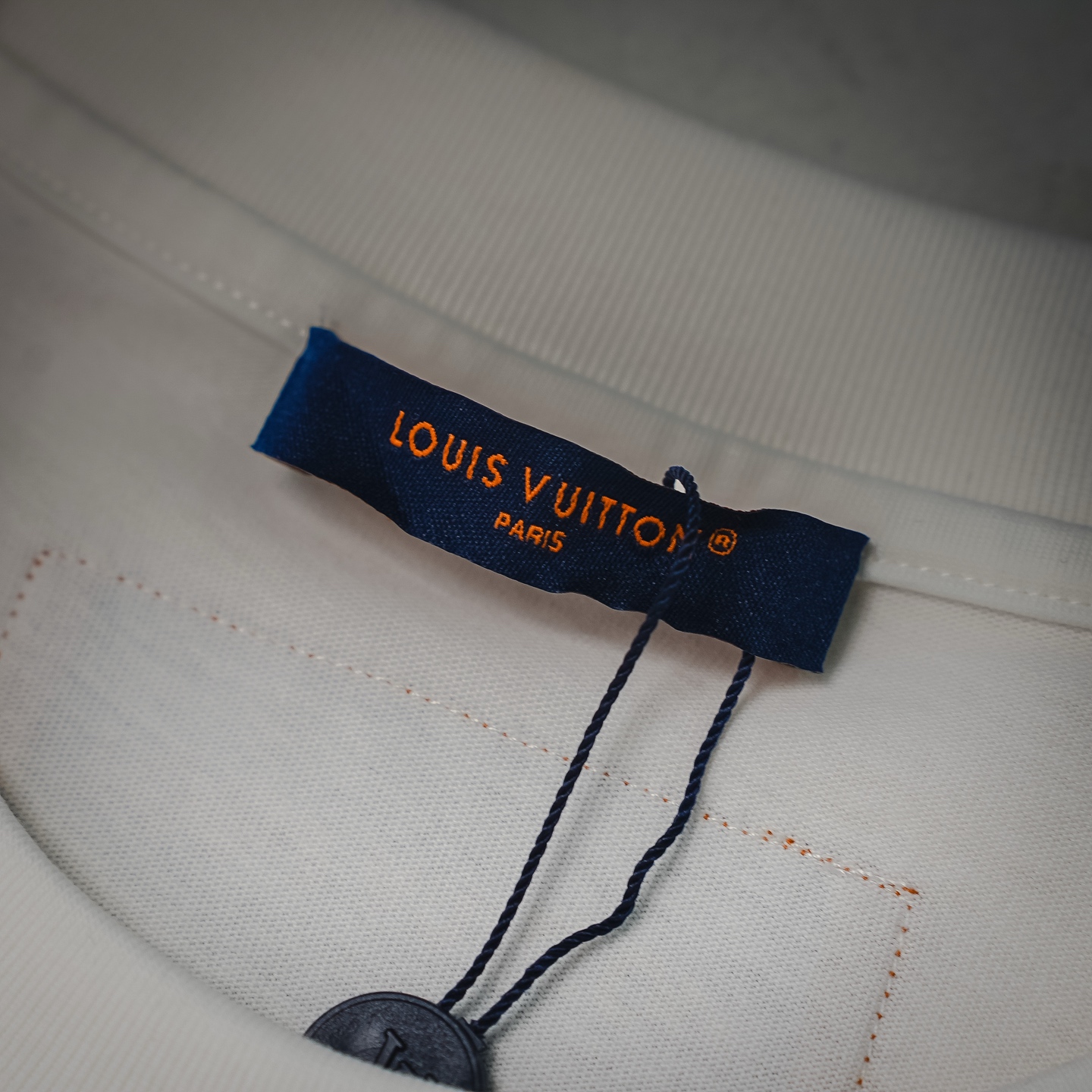 Louis emboosed t-shirt