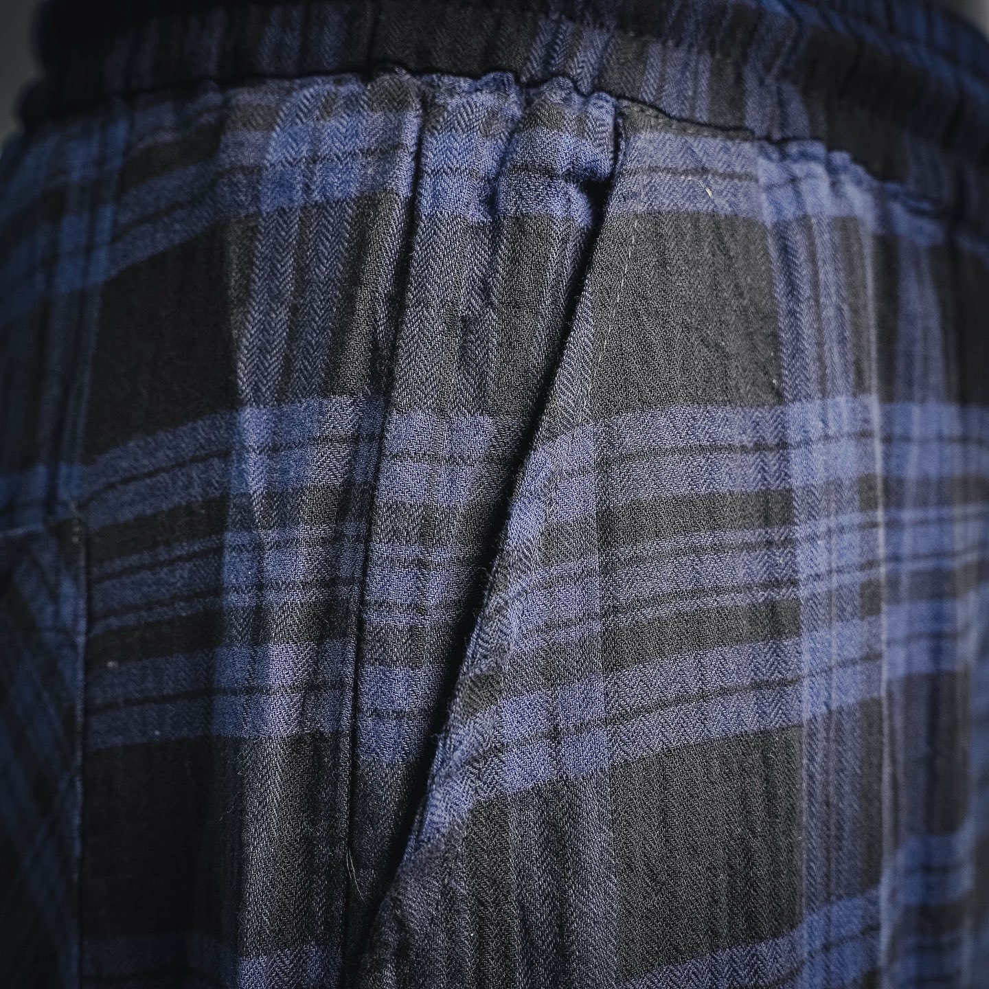 Chrome plaid loose pants