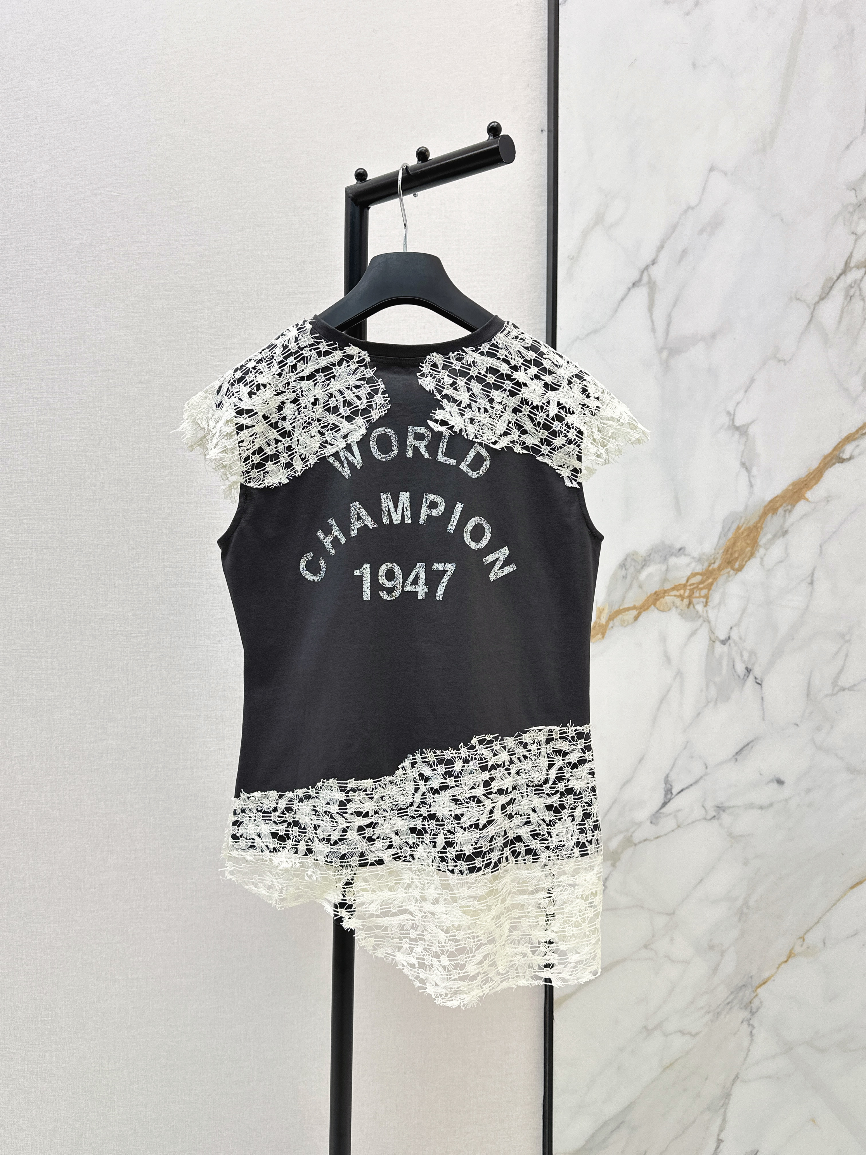 CD 26ss contract lace t-shirt