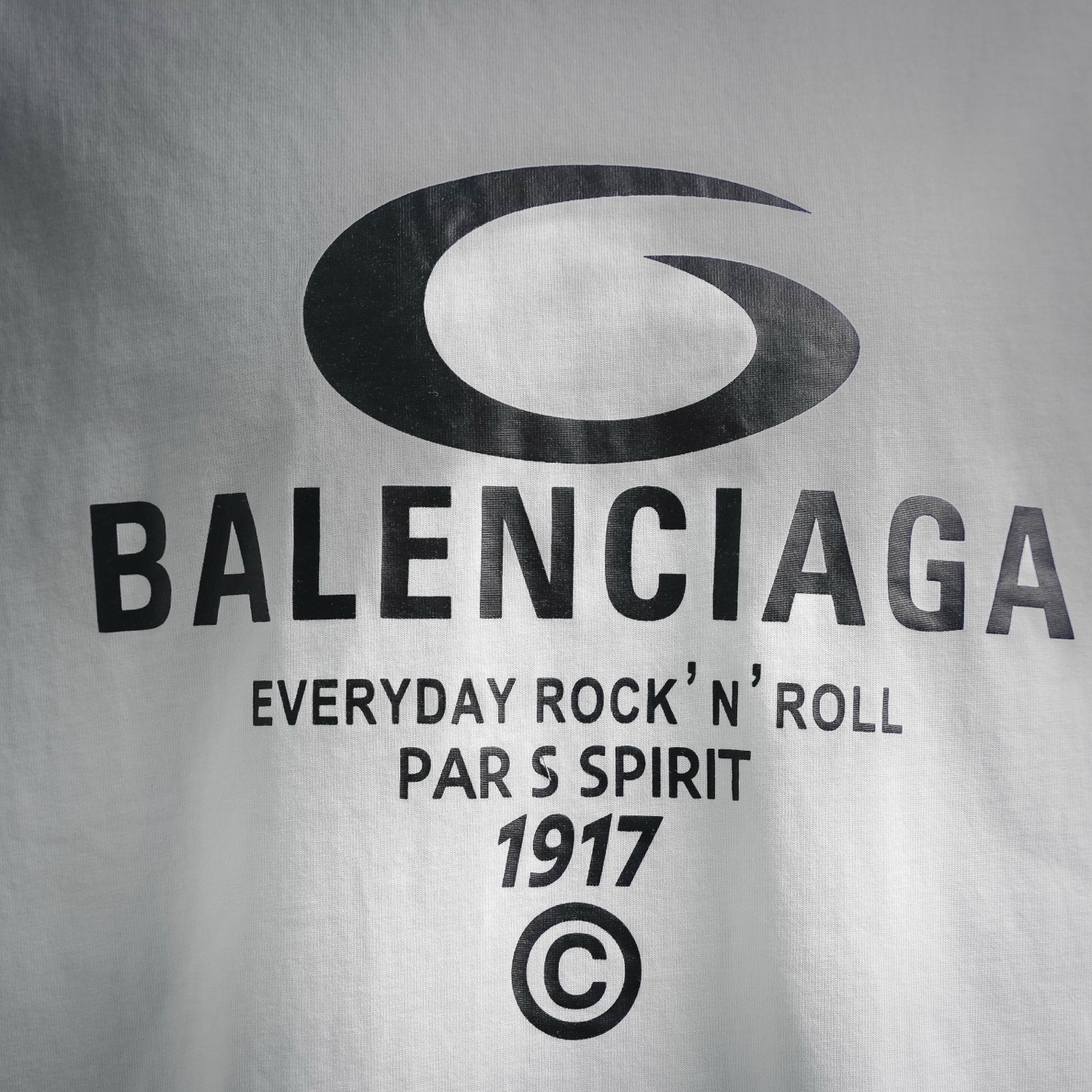Balen ripped print t-shirt