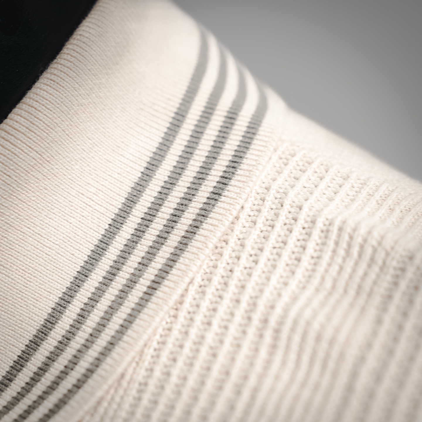 Brunello striped collar Polo