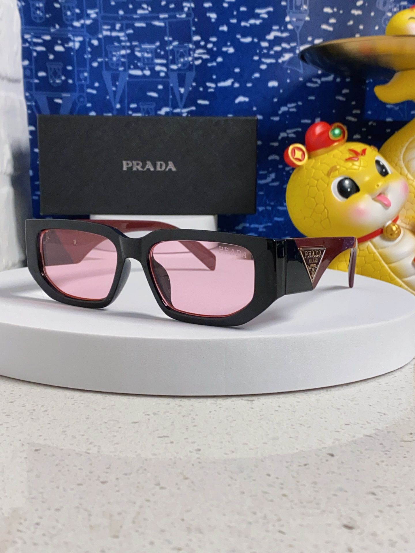 Pra sunglasses