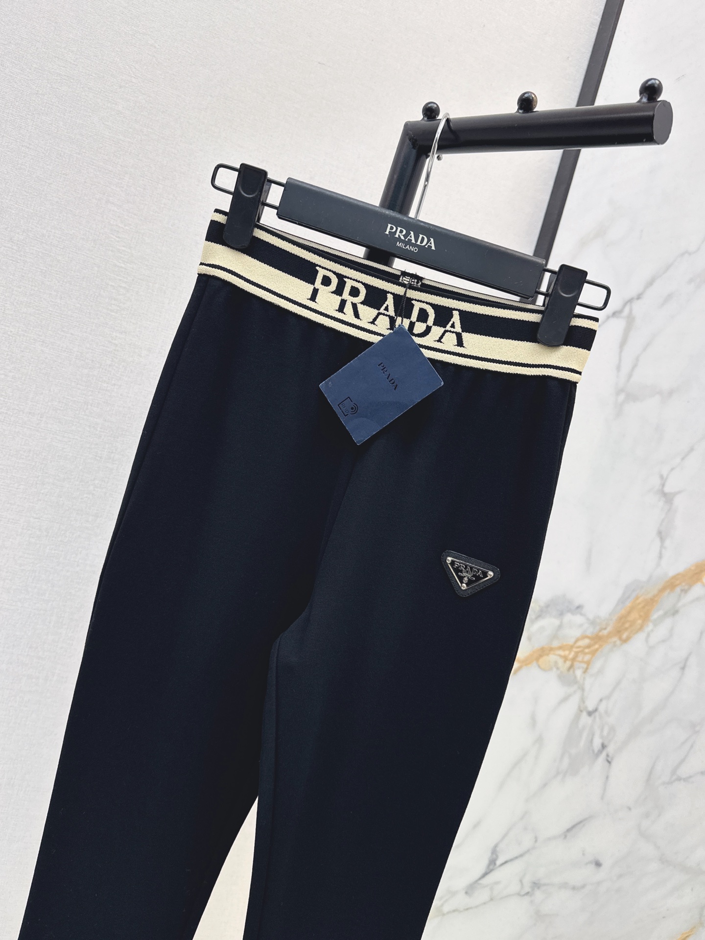 Pra 26fw legging