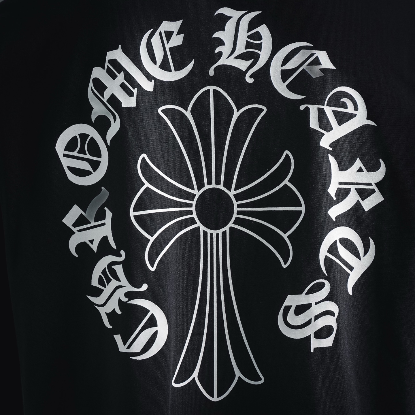 Chrome cross-pint t-shirt