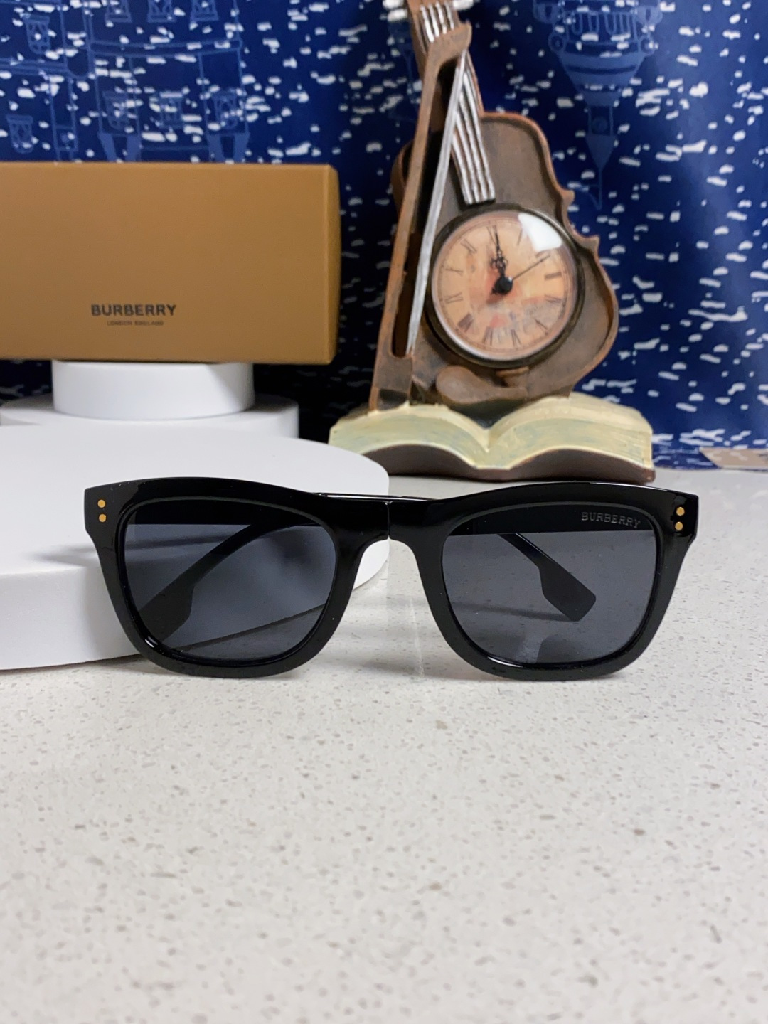 Bur sunglasses