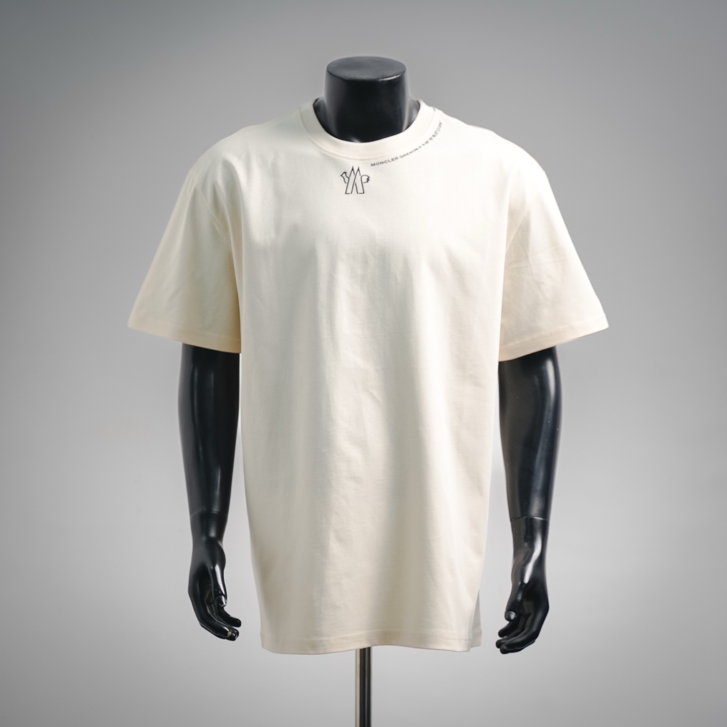 Mon neckline print t-shirt