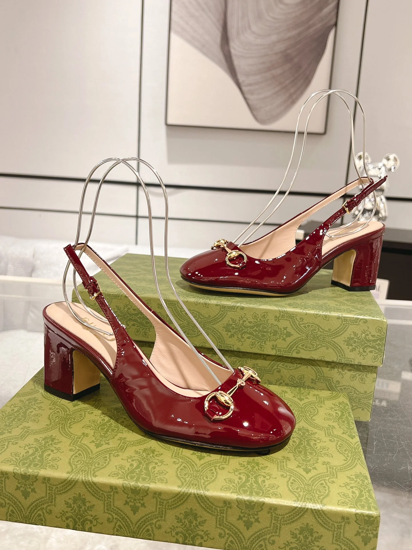 Gucc 26ss slingback chunky heel