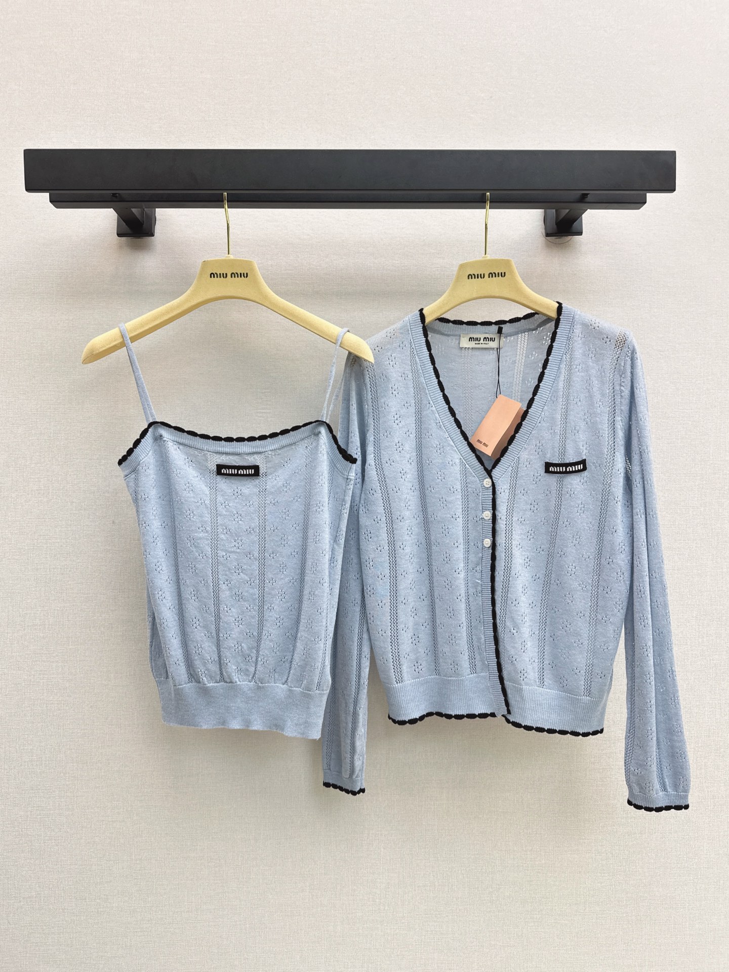 Miu 26fw lace-tirm knit camisole cardigan sets