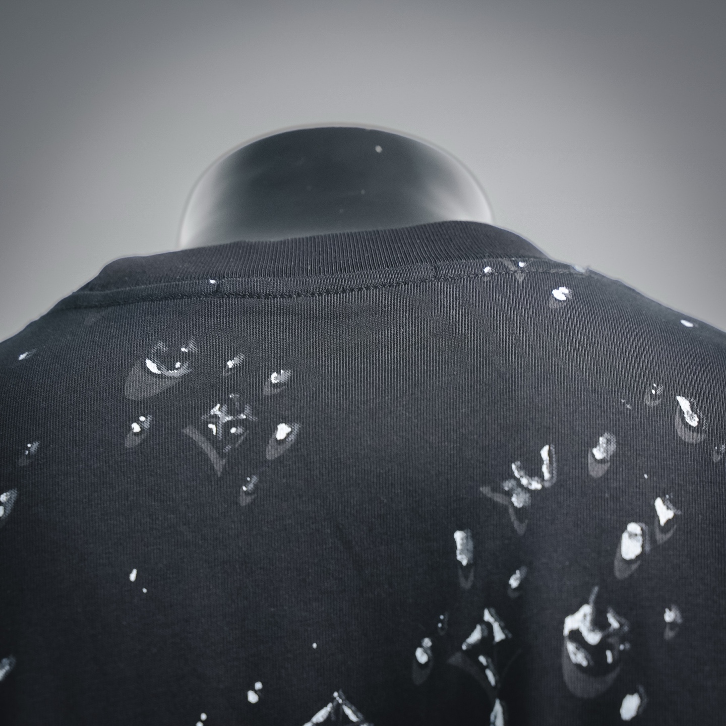 Louis paint splash logo t-shirt