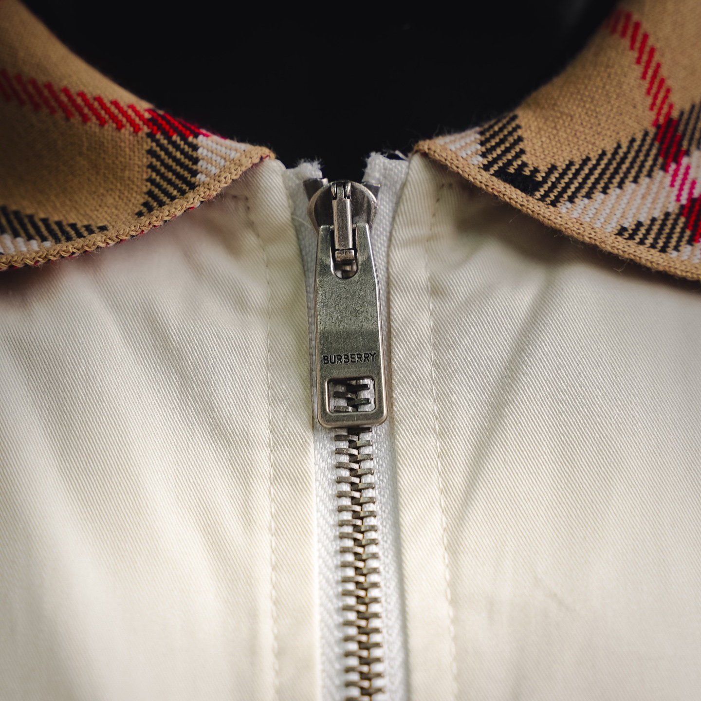Bur plaid collared jacket