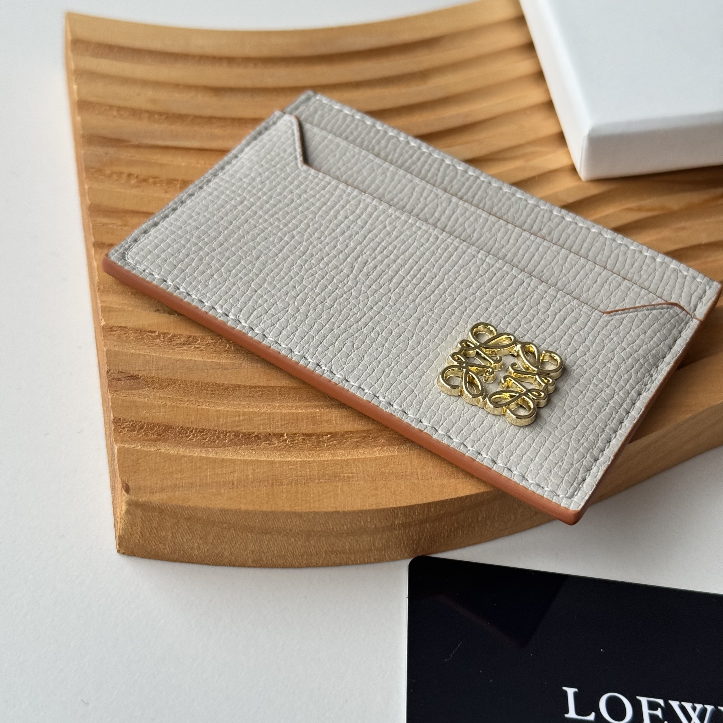 Loe wallet