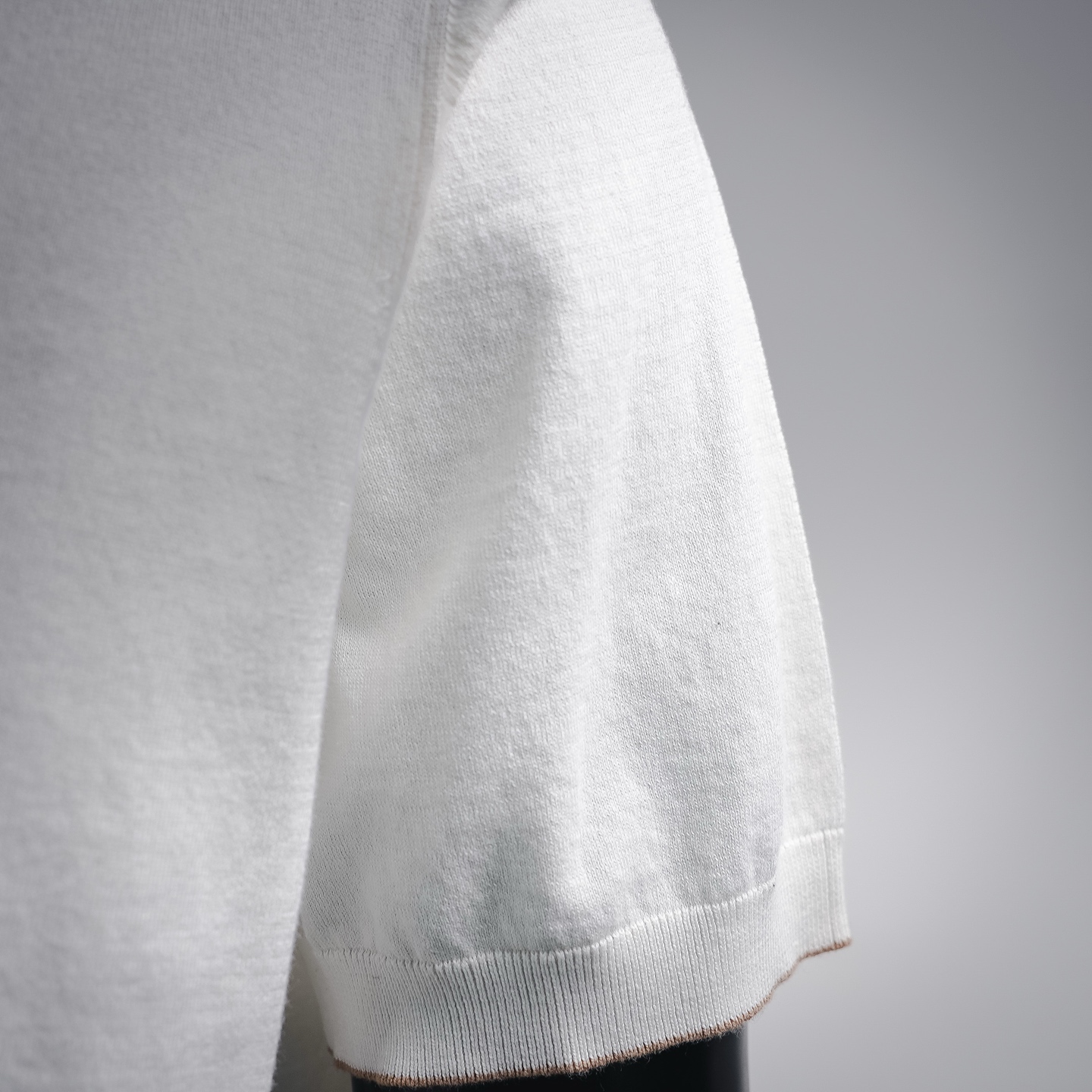 Brunello badge knit t-shirt