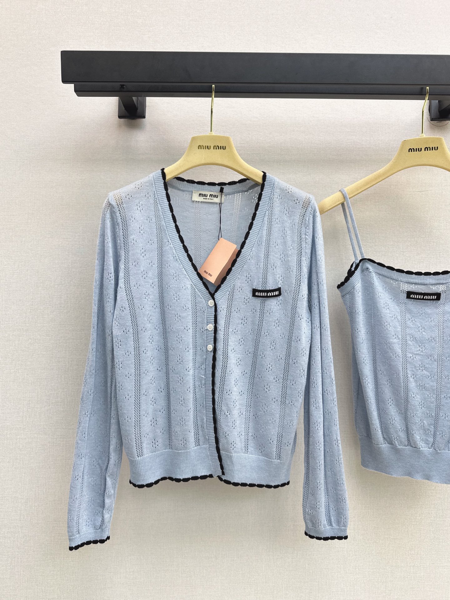 Miu 26fw lace-tirm knit camisole cardigan sets
