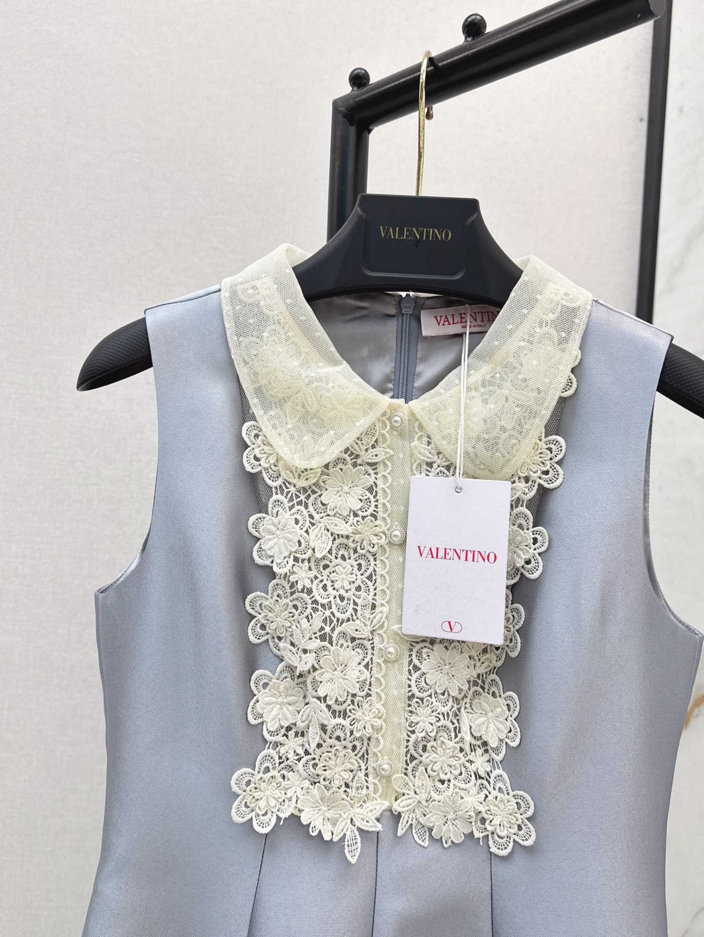 Valen 26ss lace vest dress