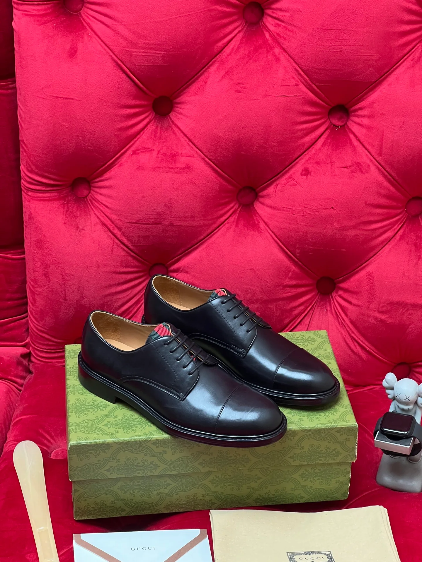 Guc leather shoes