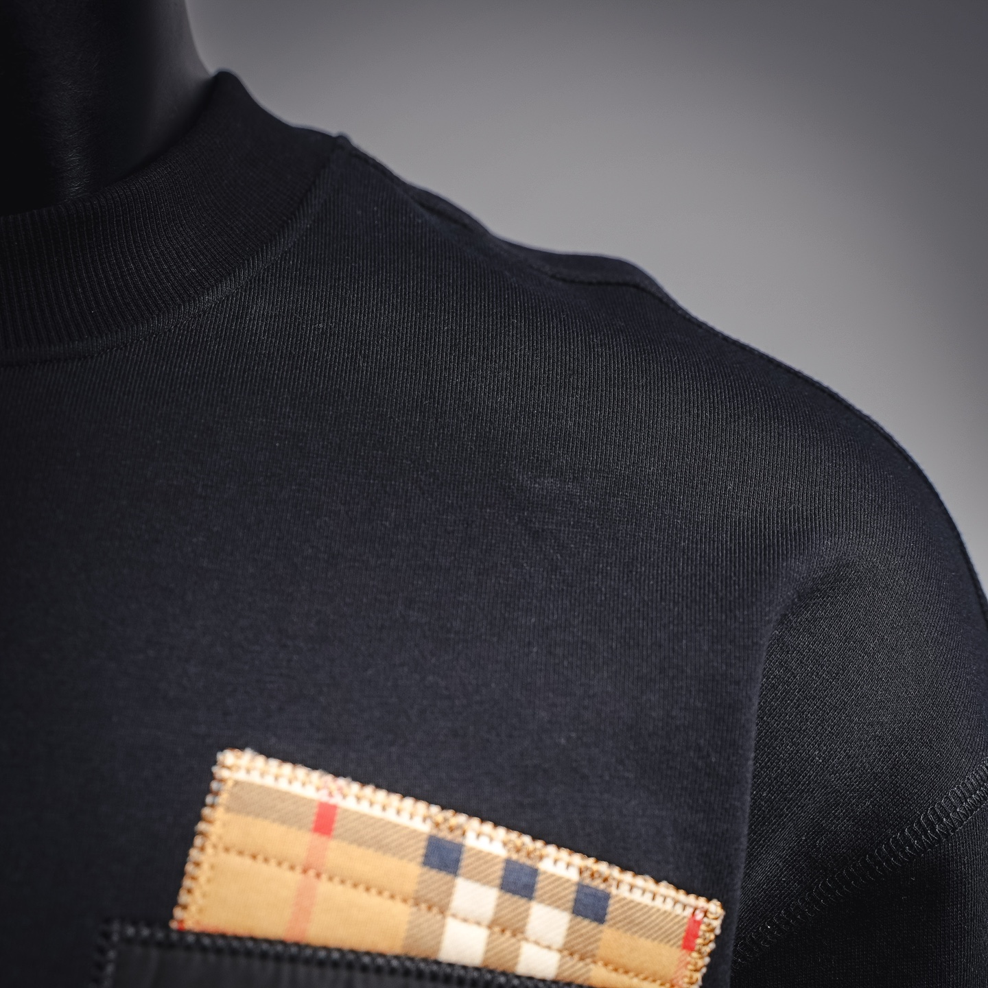 Bur embroidered sweatshirt