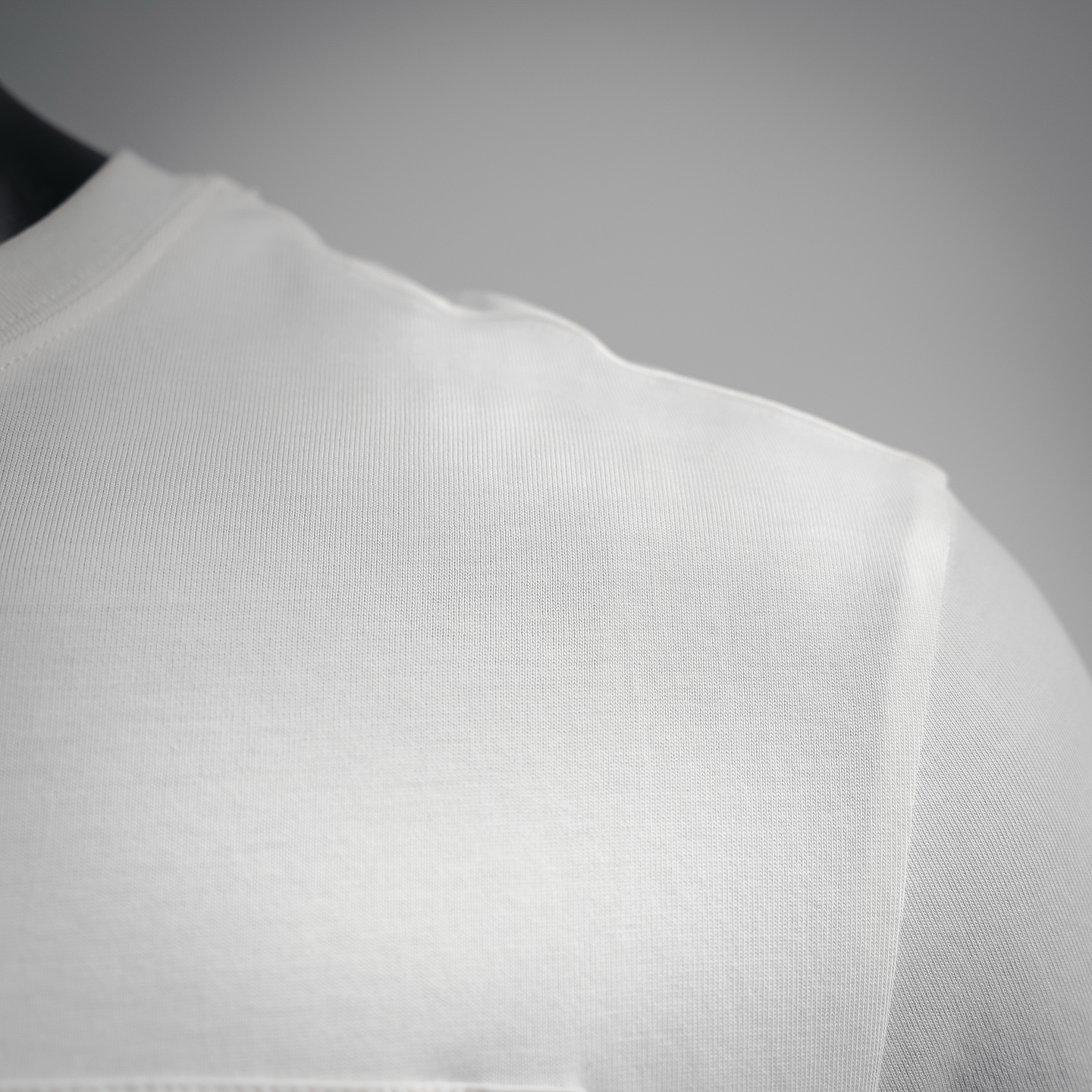 Moose pocket t-shirt