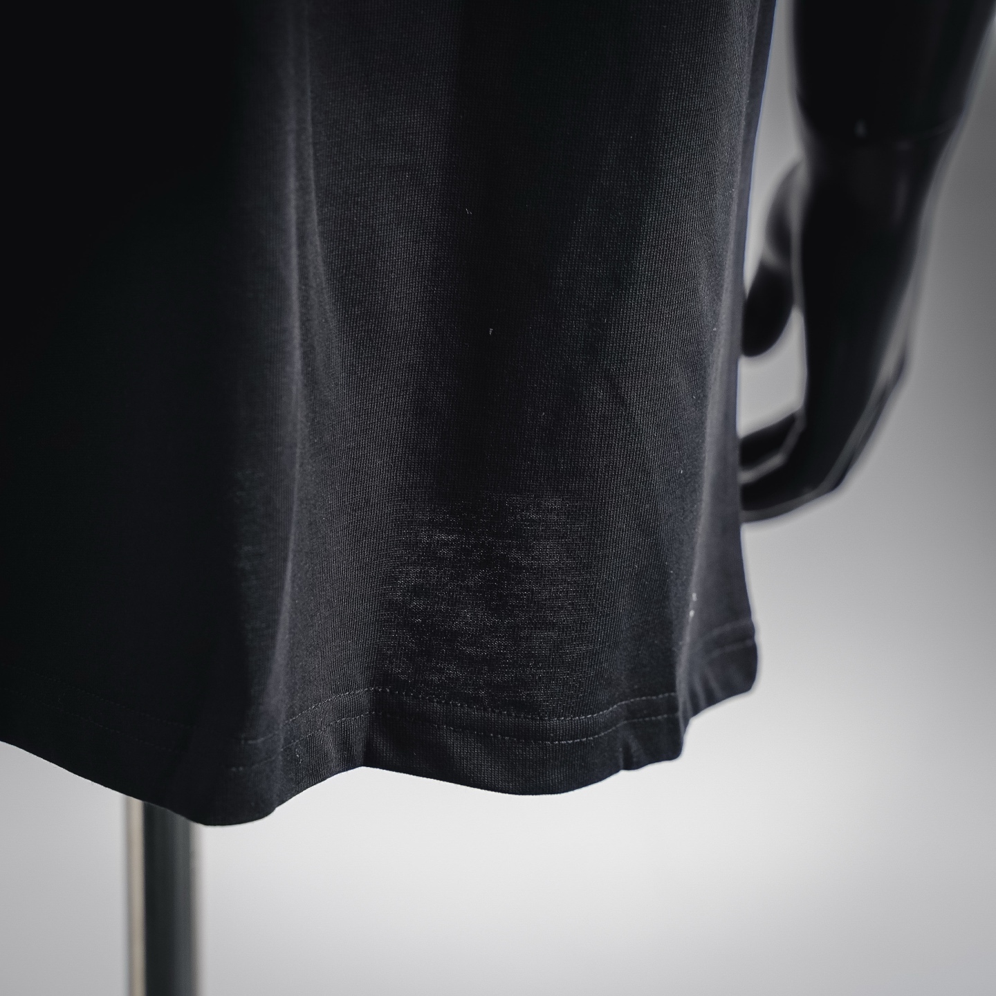 Pra leather pockets t-shirt