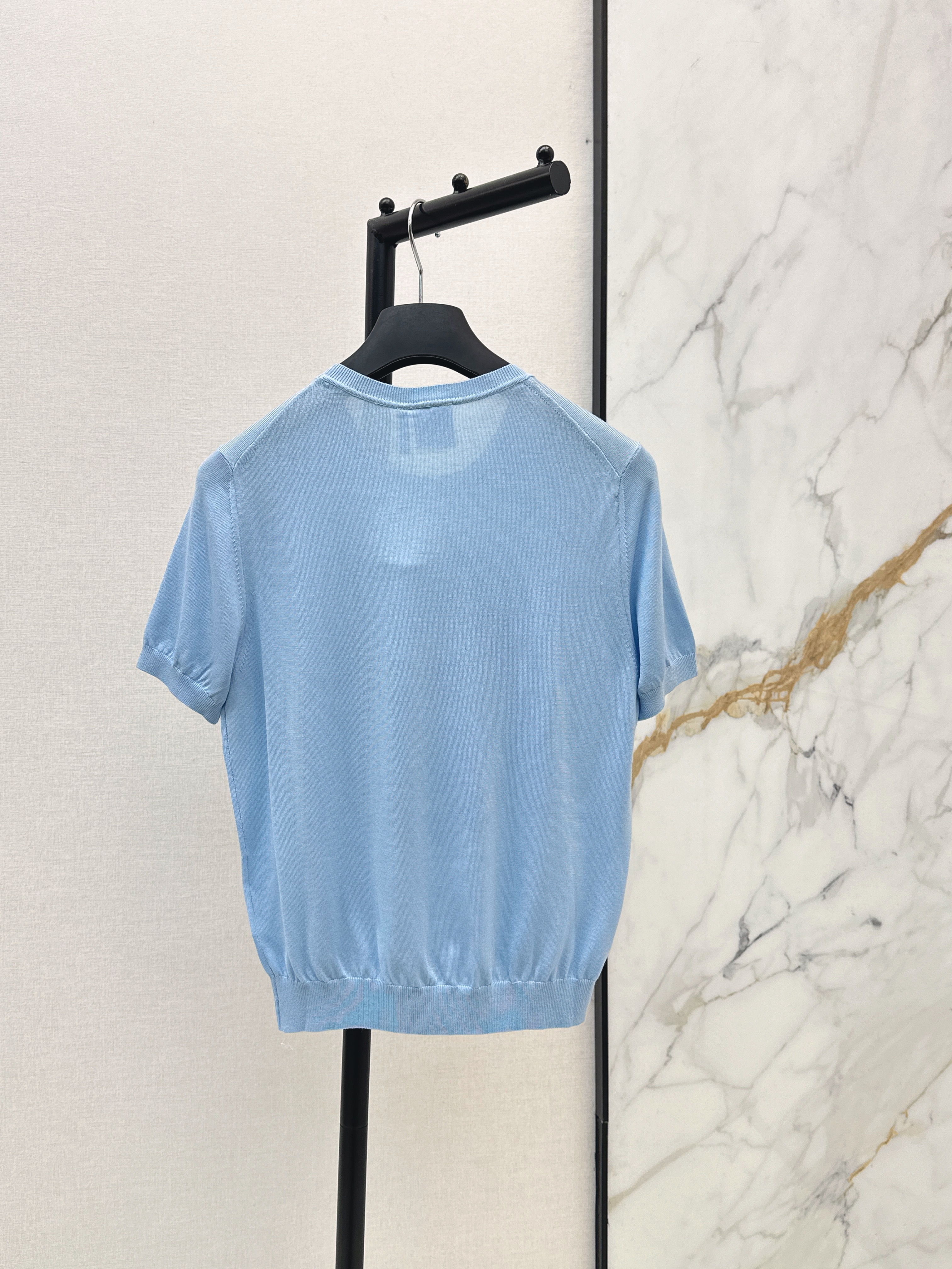 CD 26ss embroidery top