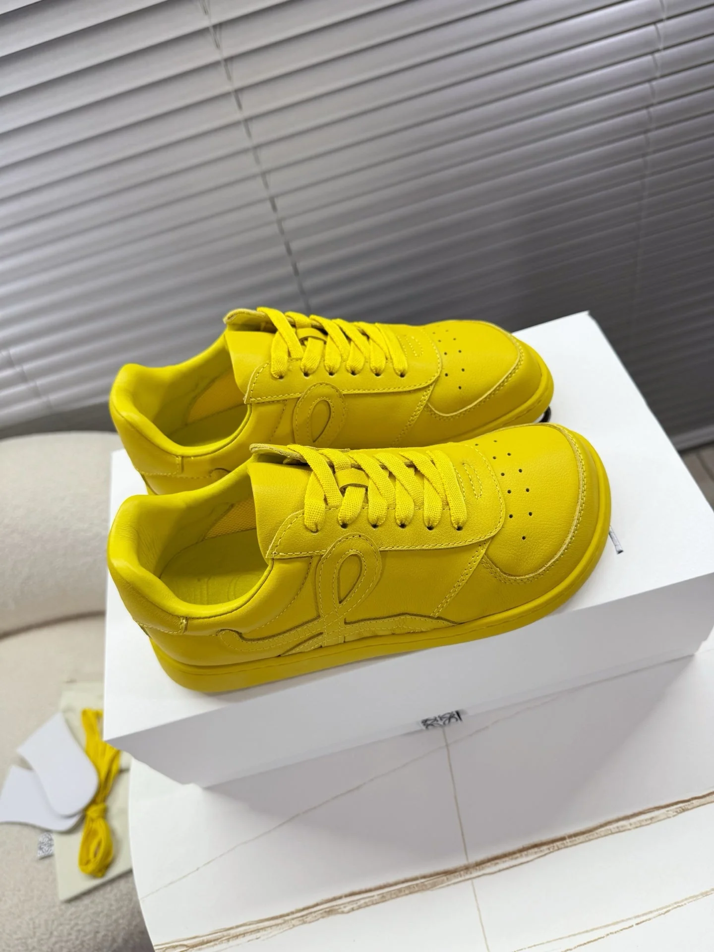 Loe 25fw leisure shoe