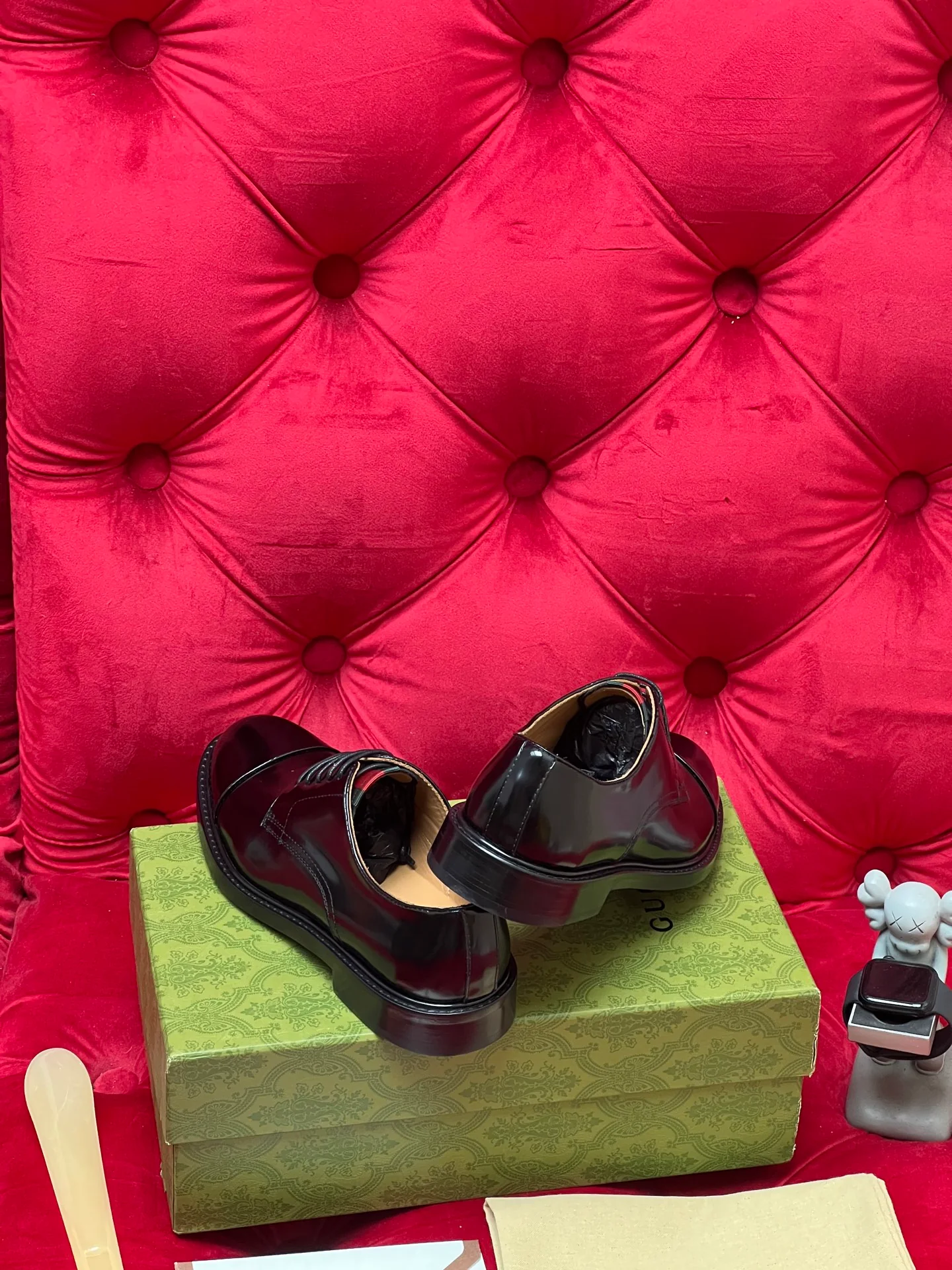 Guc leather shoes