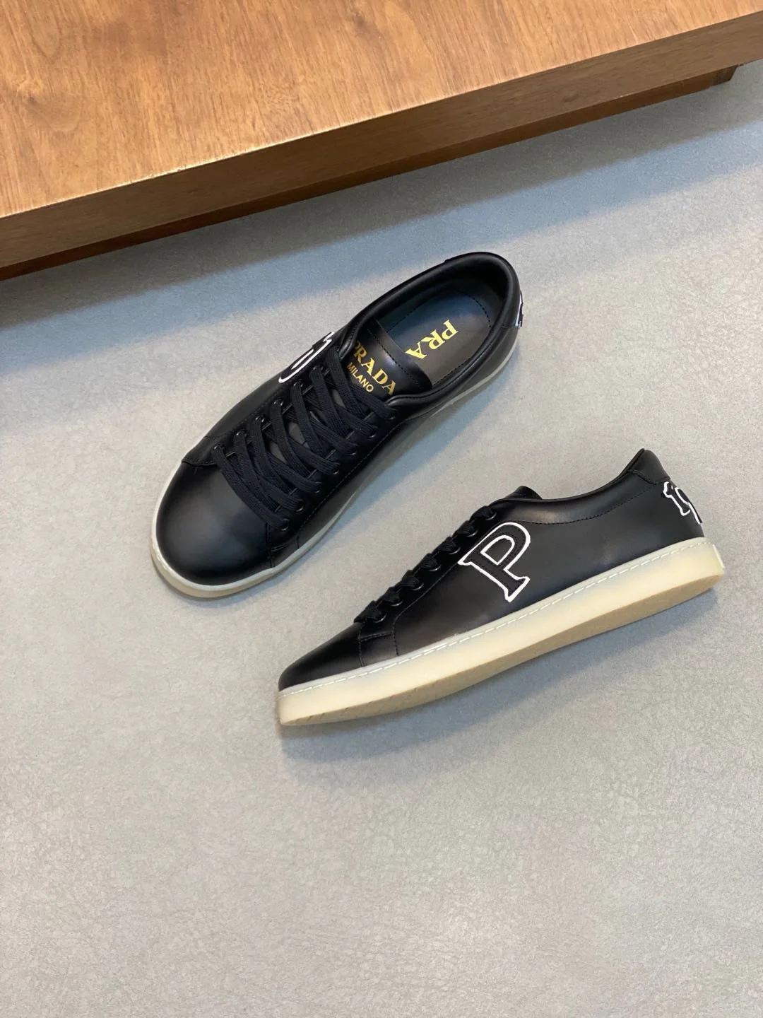 PRA SNEAKERS