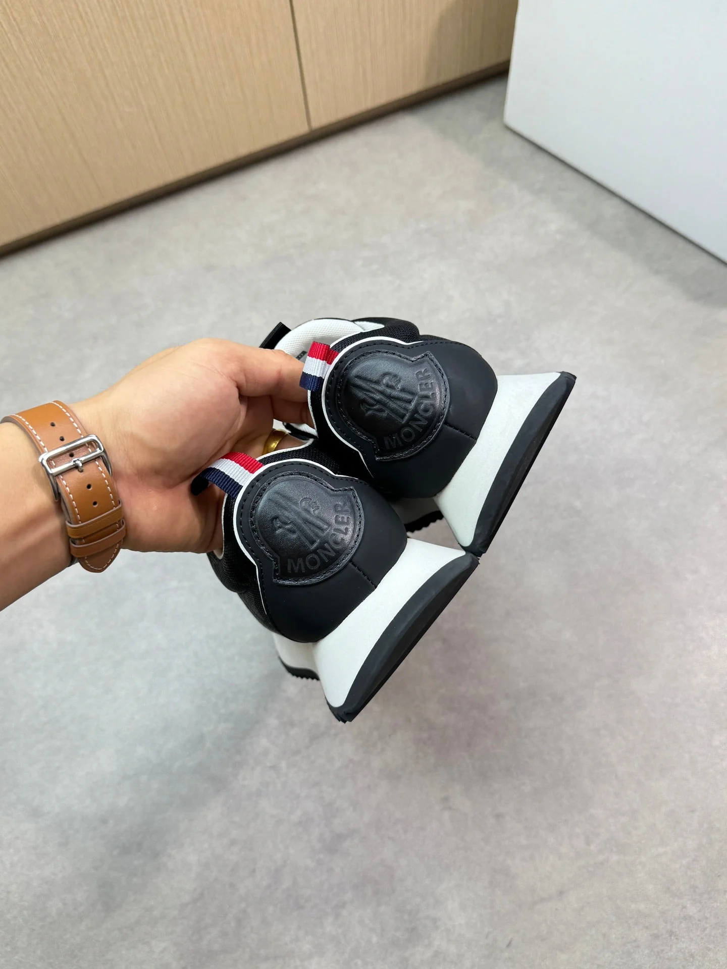 Mon 25ss sneaker