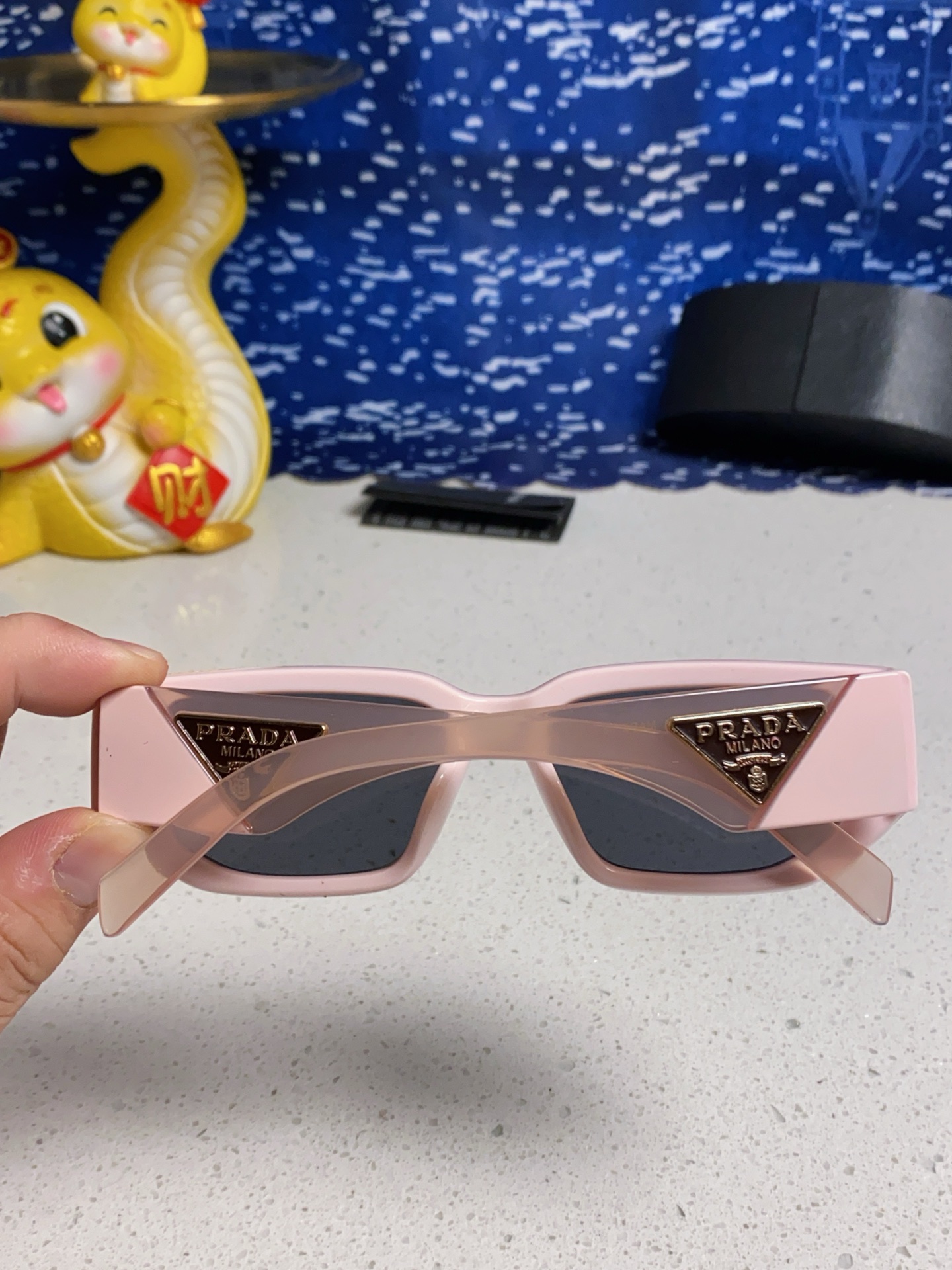 Pra sunglasses