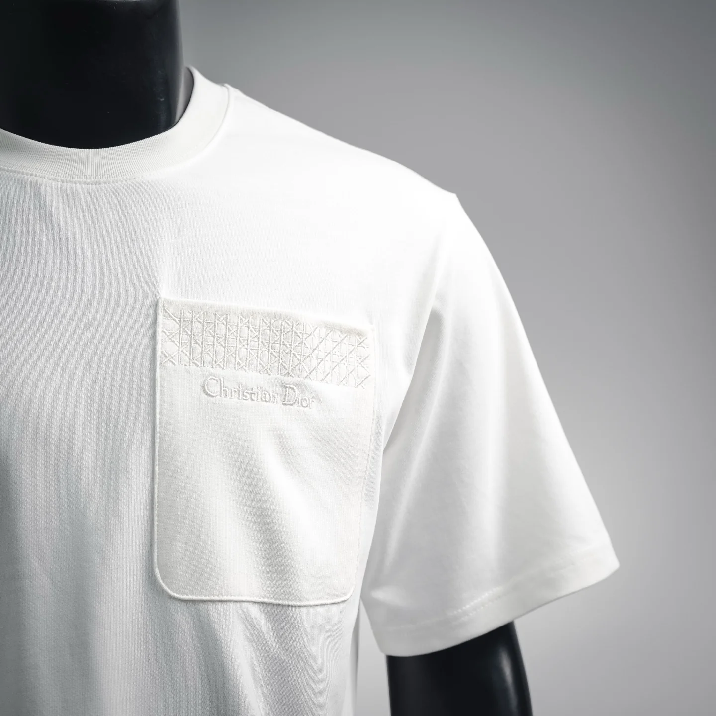 CD embroidered pocket t-shirt