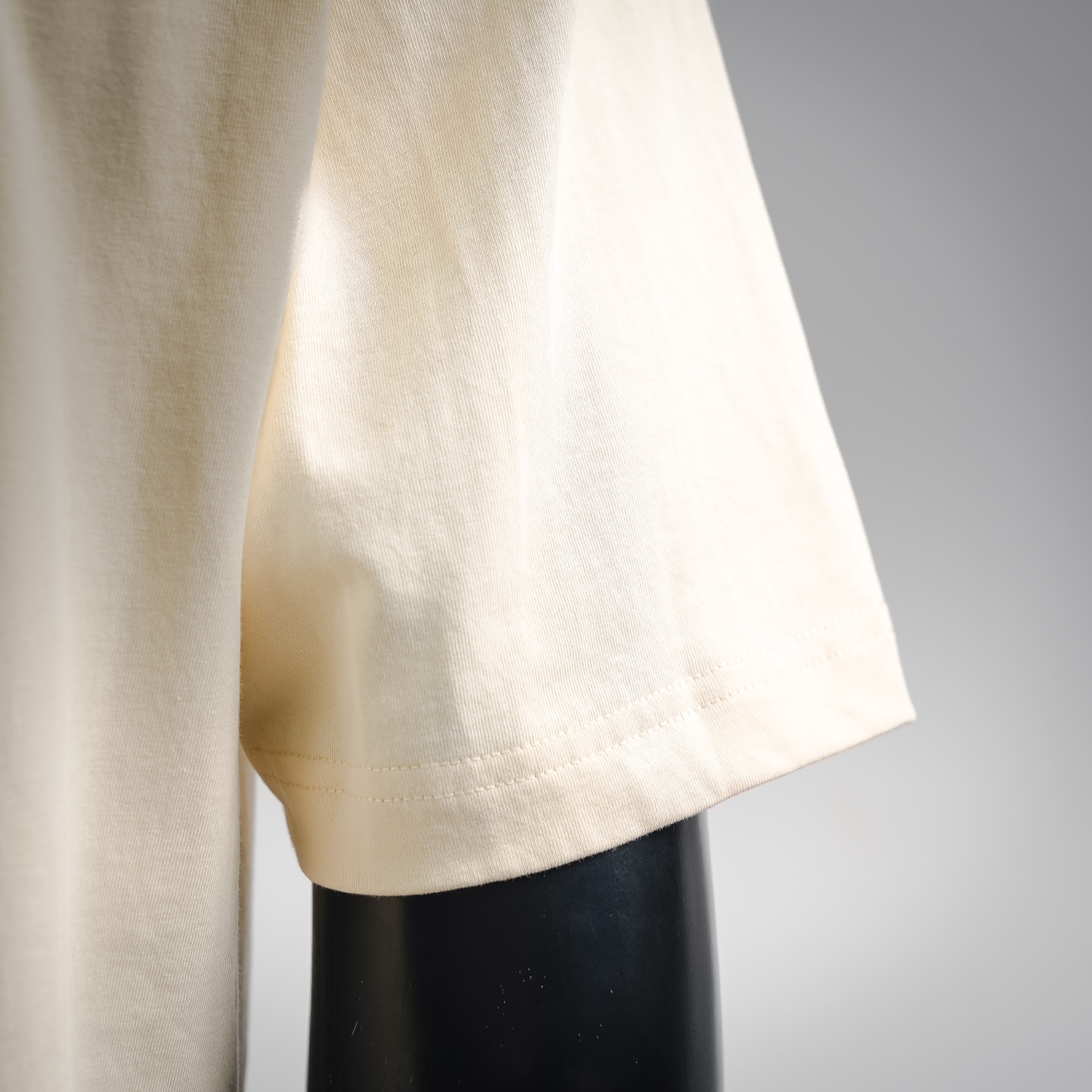 Mon with pockets t-shirt