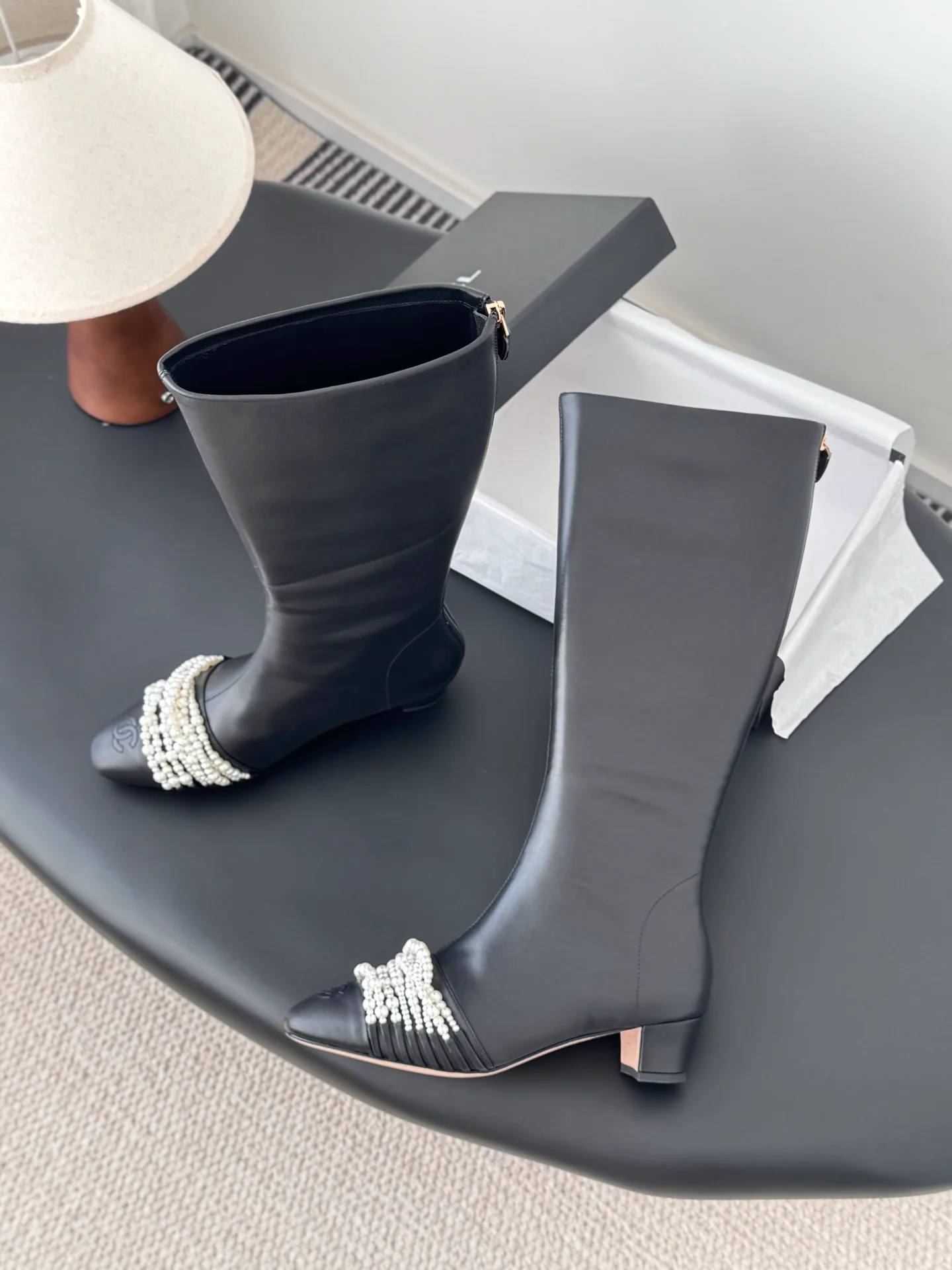 Chan 25fw pearl boot