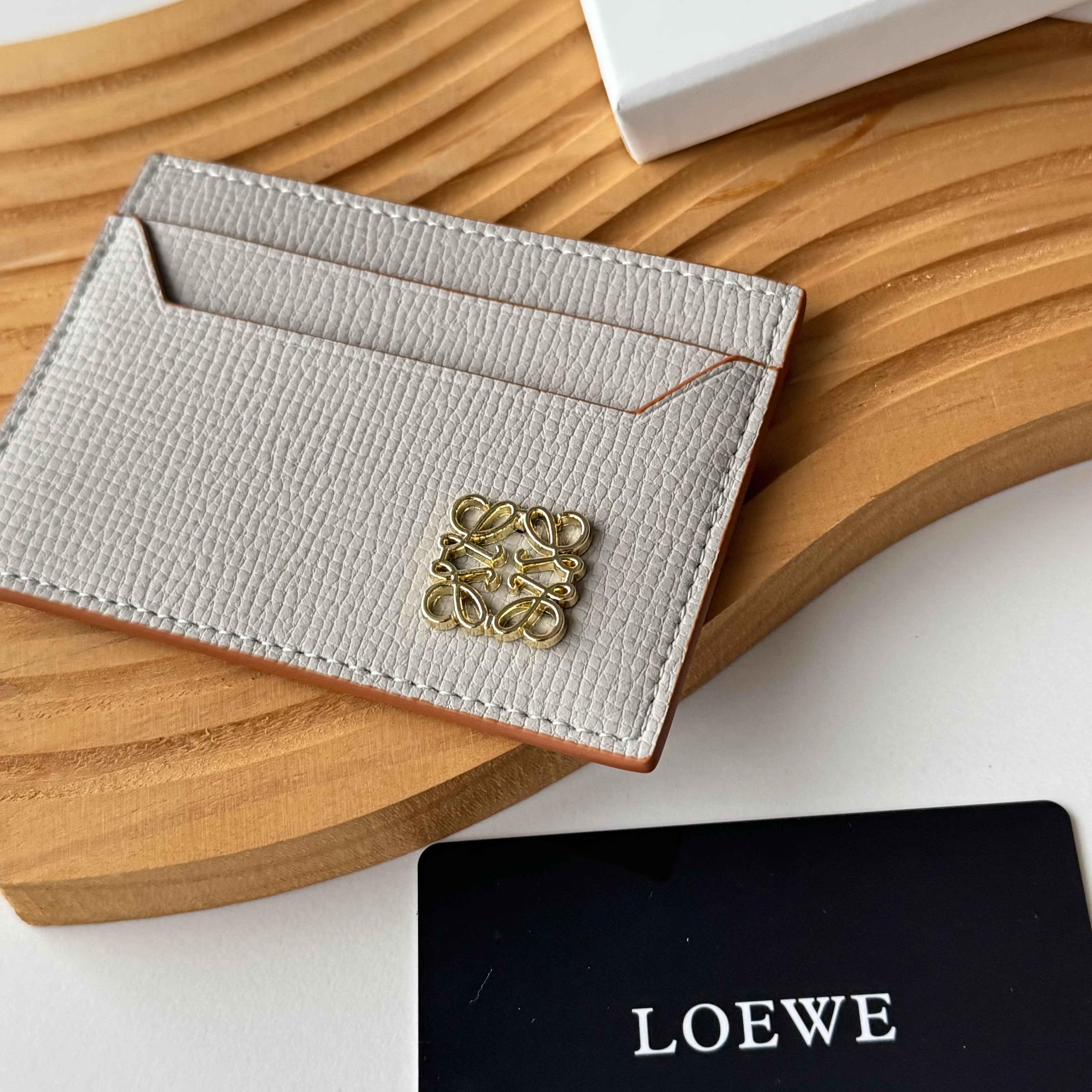 Loe wallet
