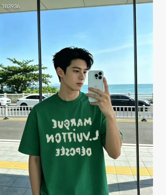 Louis letter embroidered t-shirt