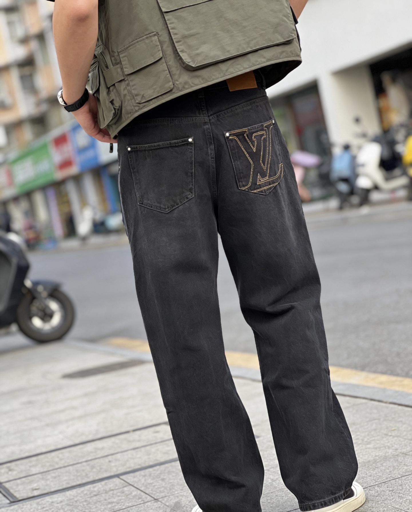 Loui straight-leg jeans