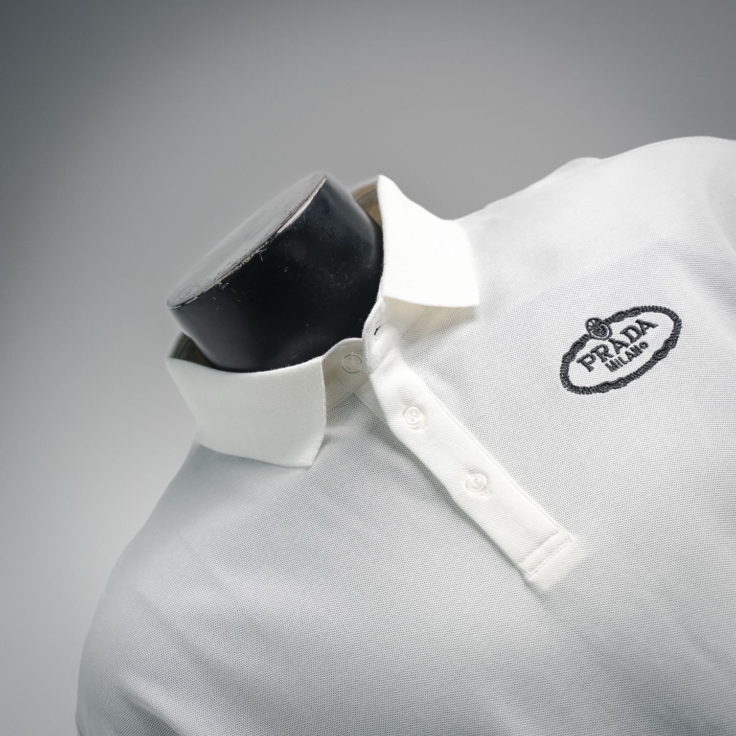 Pra embroidered badge Polo