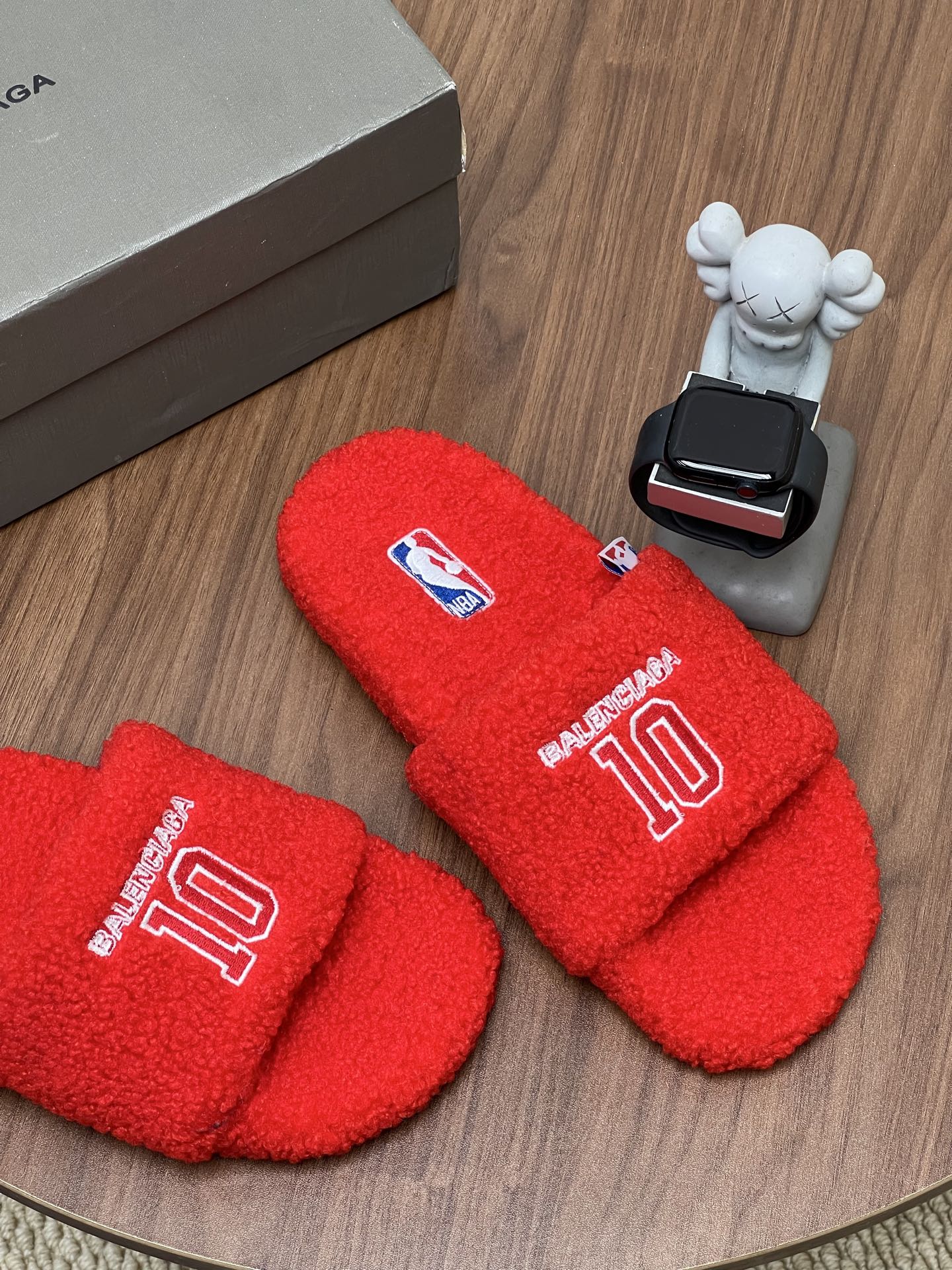 Balen plush slippers