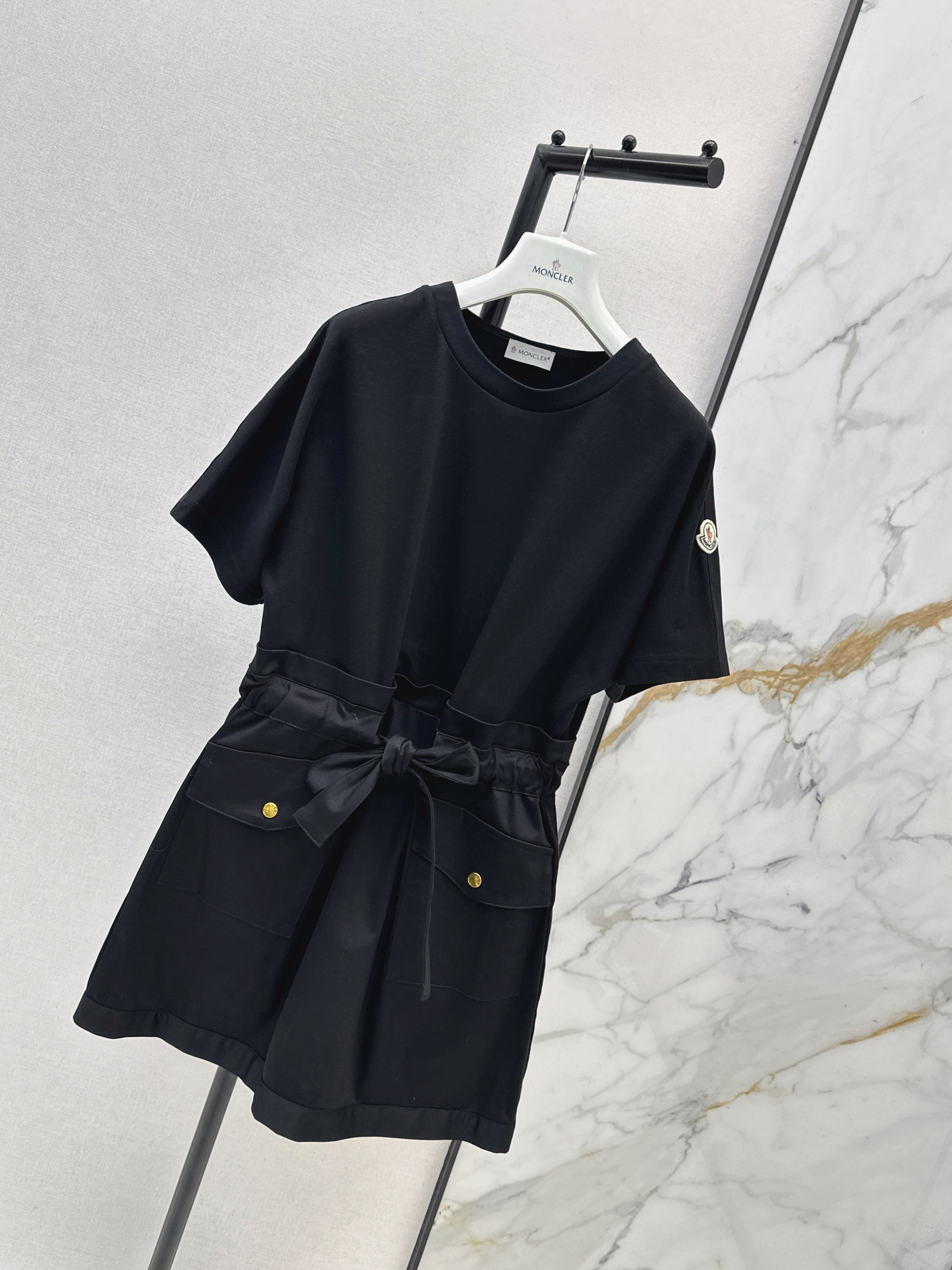 Monc 26ss drastring dress