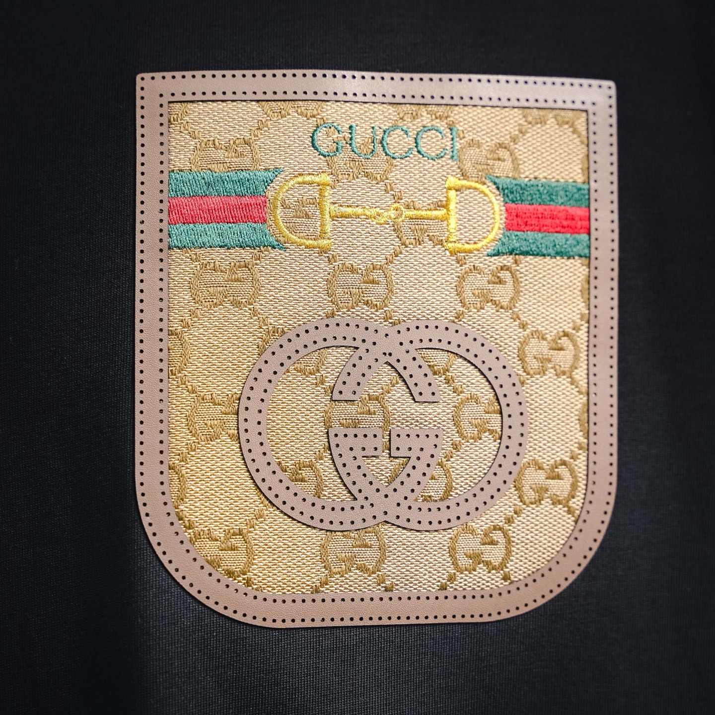 Guc pocket patch t-shirt