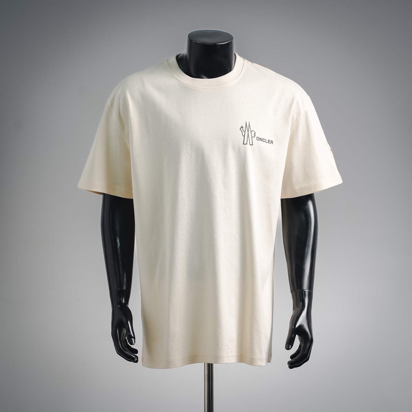 Mon letter printed t-shirt